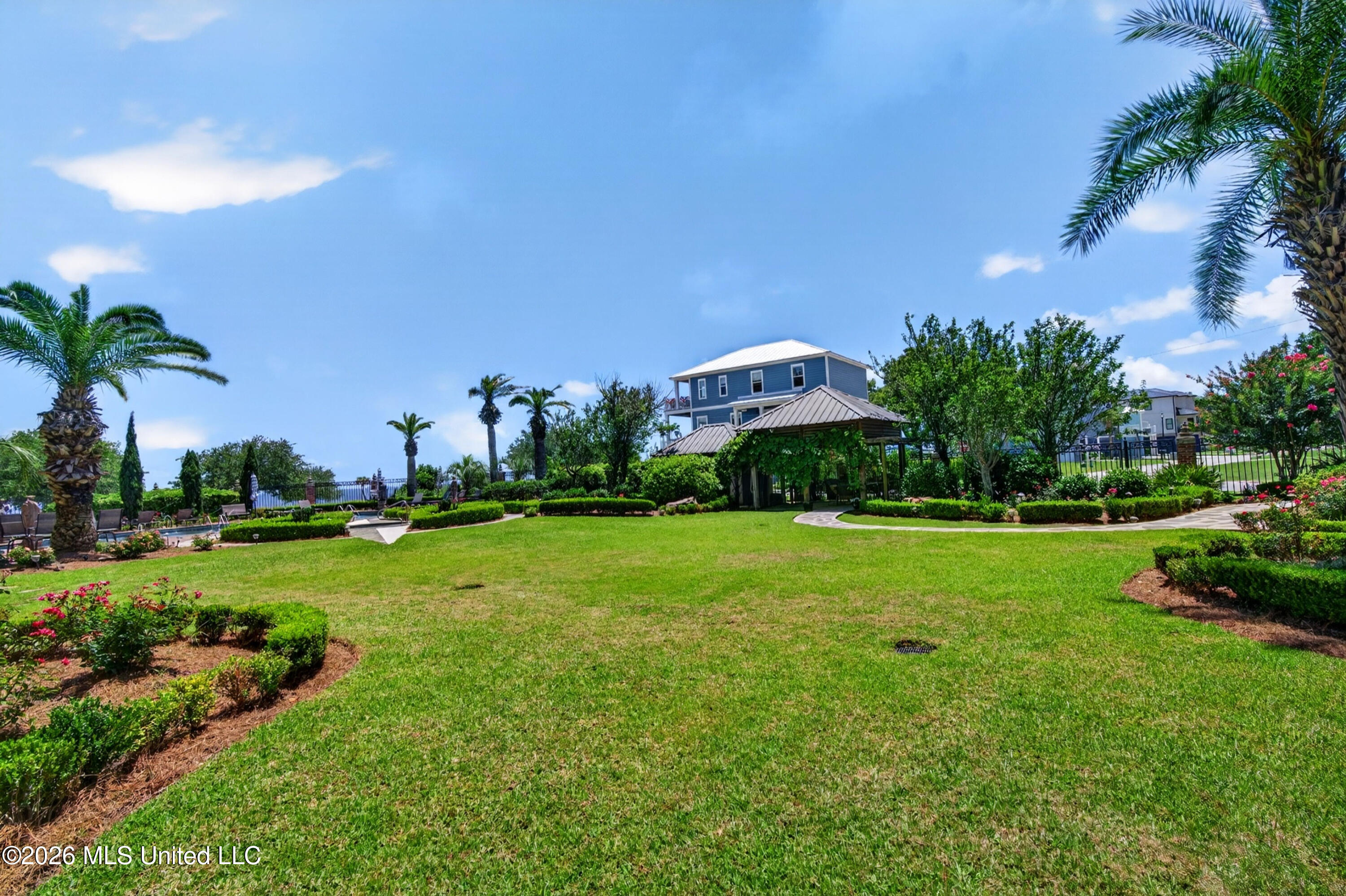 4640 W Beach Boulevard Property Photo 34