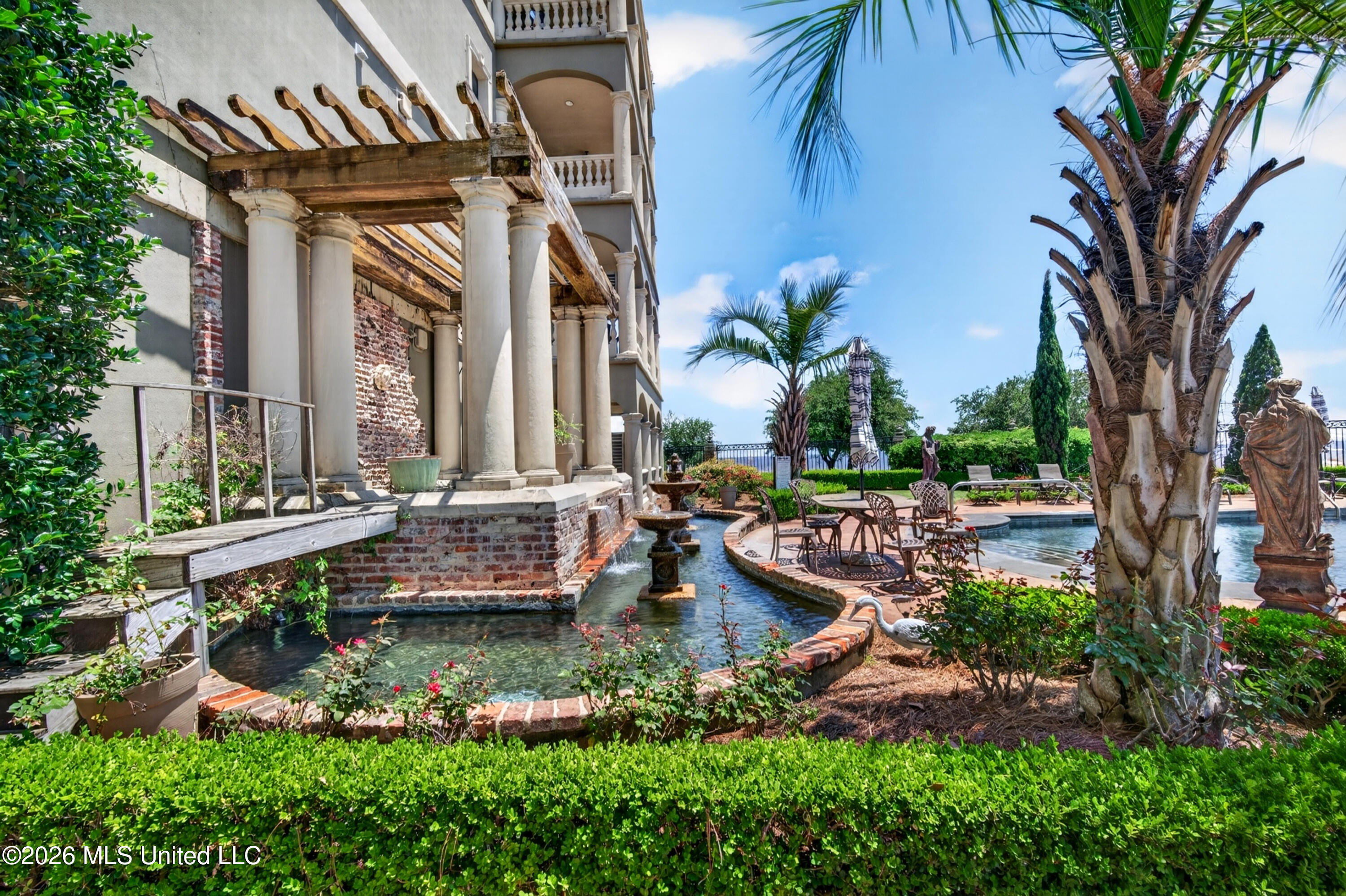 4640 W Beach Boulevard Property Photo 36