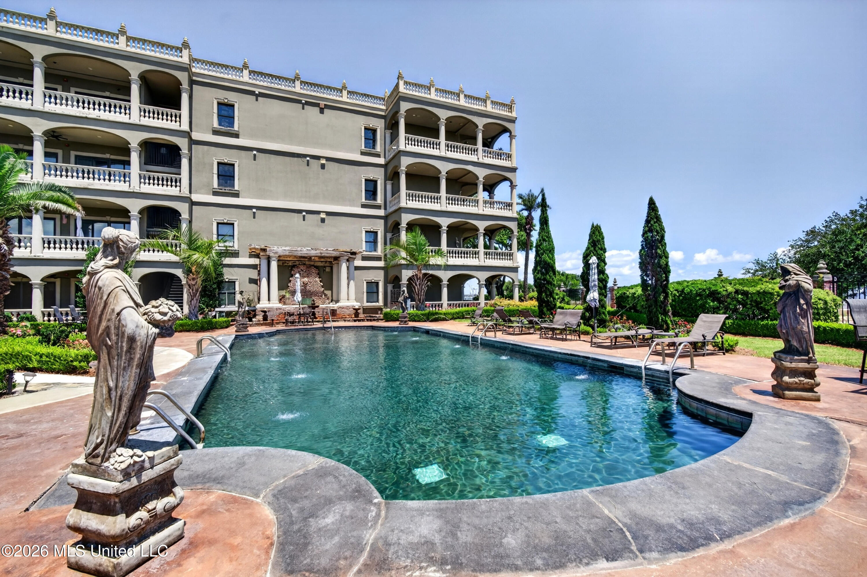 4640 W Beach Boulevard Property Photo 42