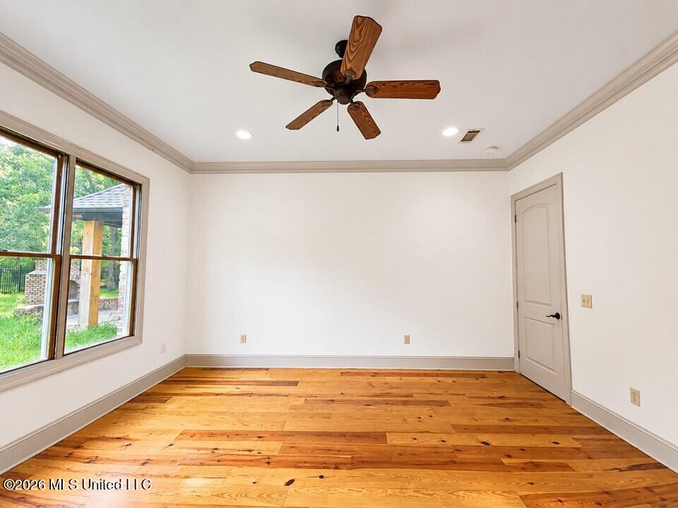 169 Saint Ives Drive Property Photo 20