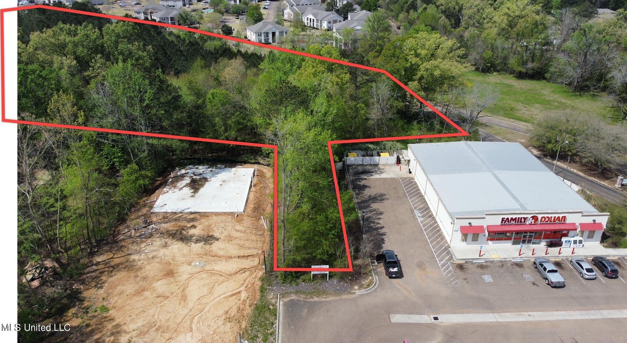 631 S Pearson Road Property Photo 2