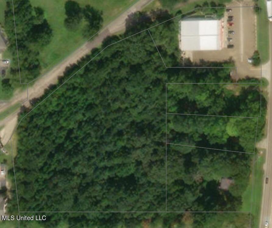 631 S Pearson Road Property Photo 5