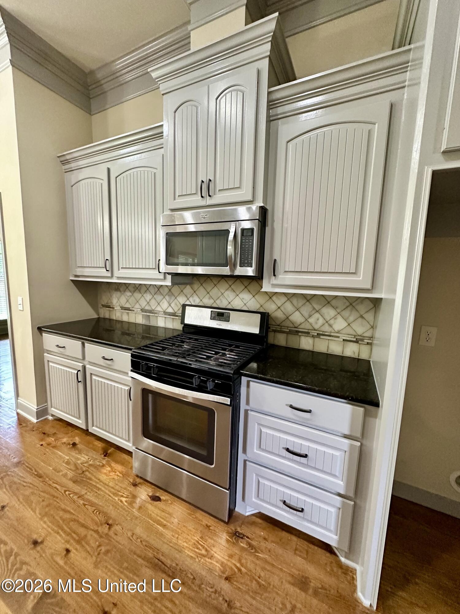 2017 E Ridge Circle Property Photo 5