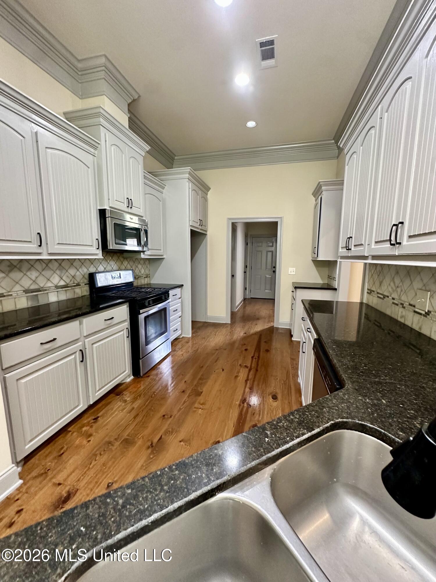 2017 E Ridge Circle Property Photo 34