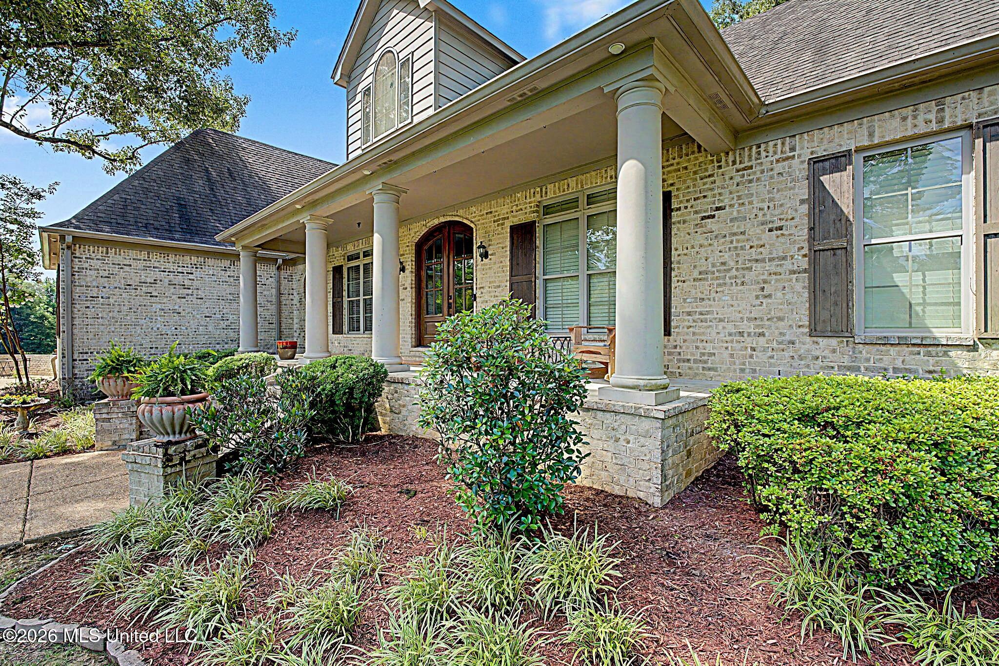 1595 Southern Ridge Trail Property Photo 4