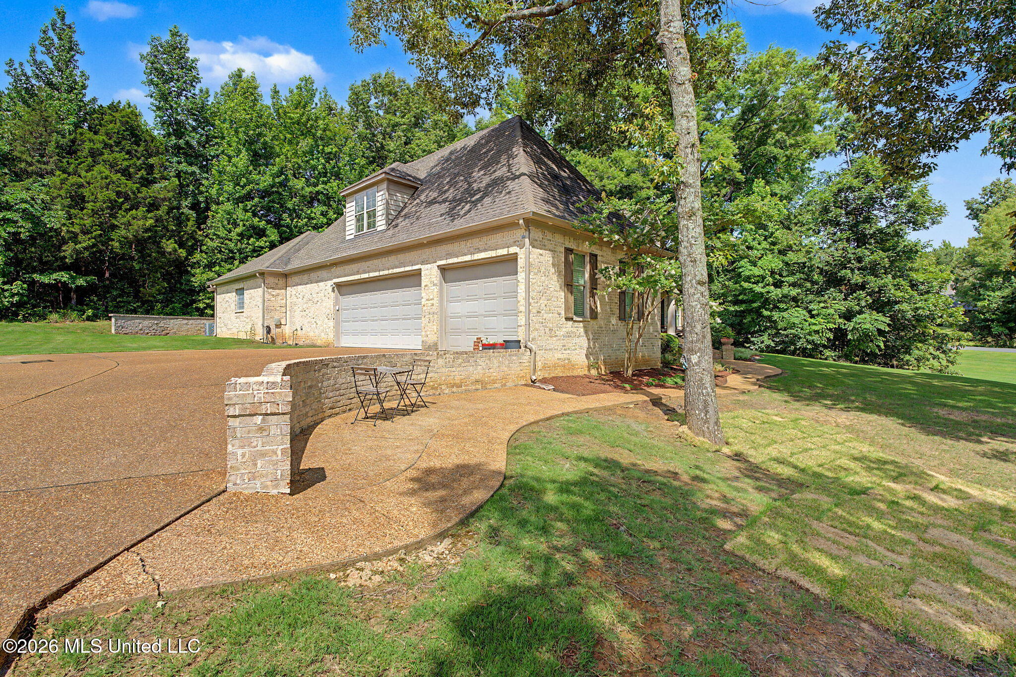 1595 Southern Ridge Trail Property Photo 6
