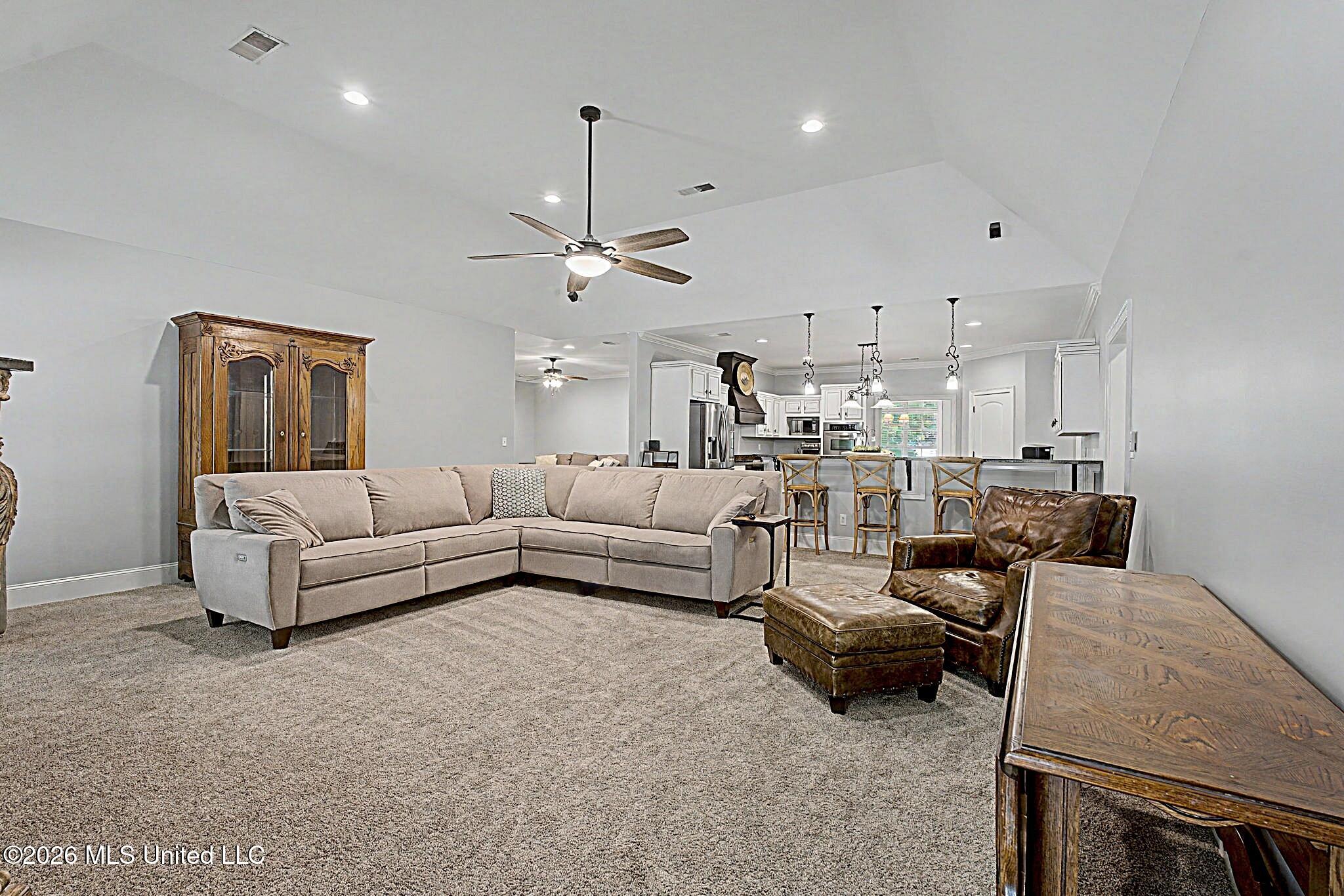 1595 Southern Ridge Trail Property Photo 10