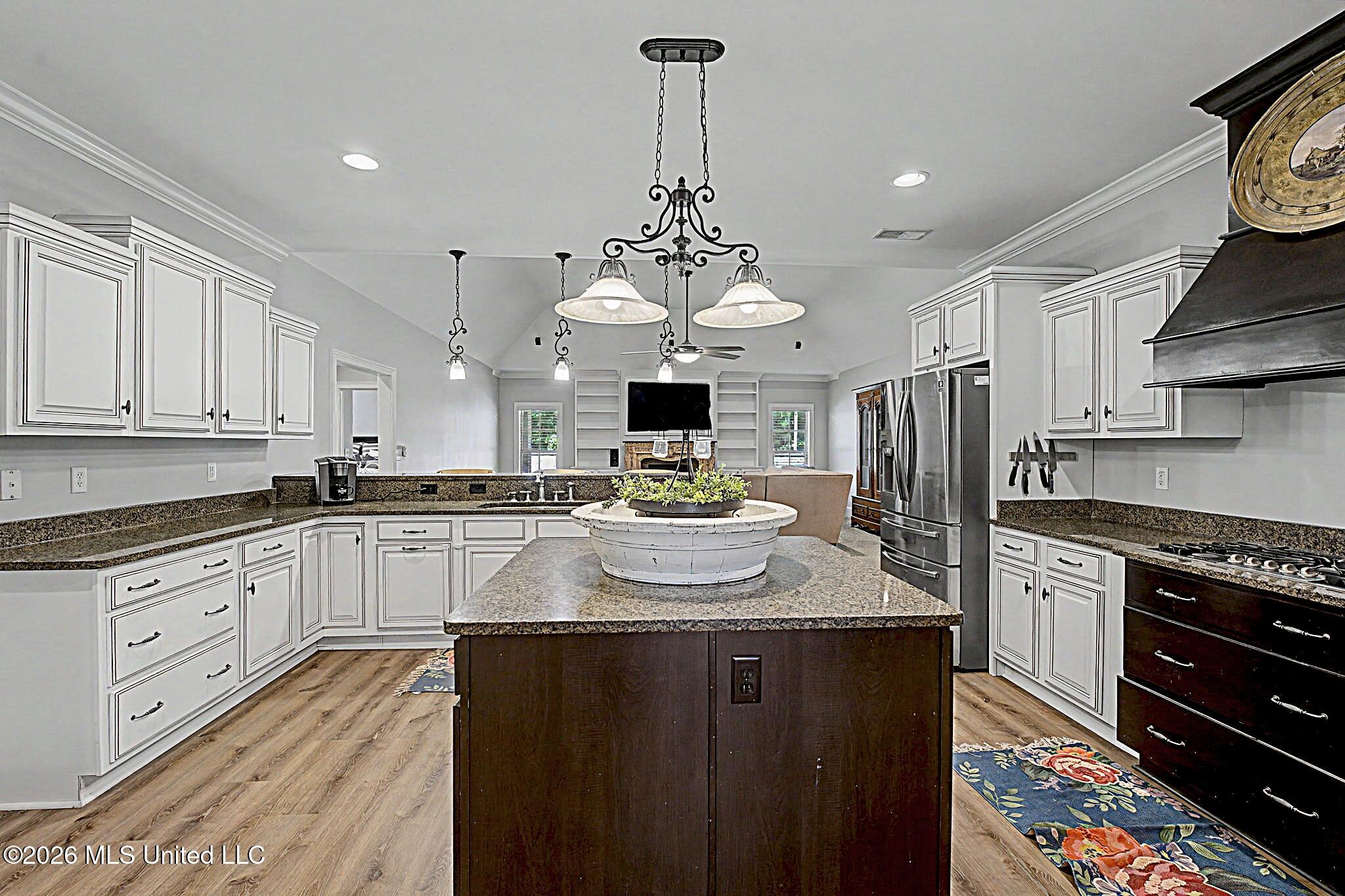 1595 Southern Ridge Trail Property Photo 17