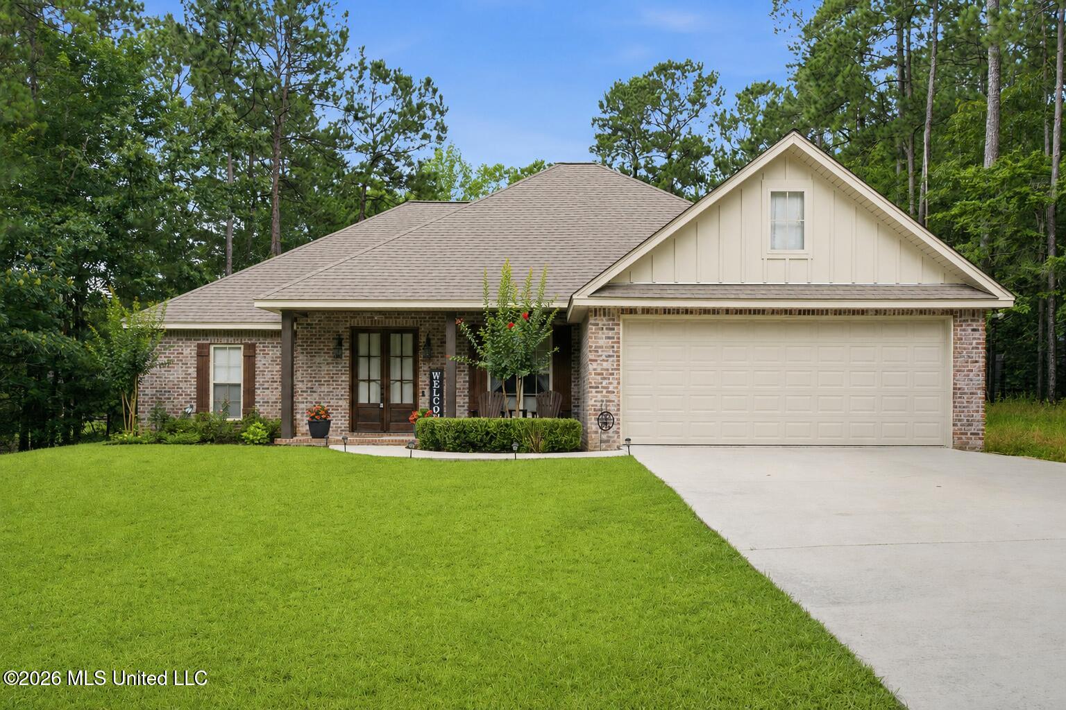 65 Stonegate Drive Property Photo 1