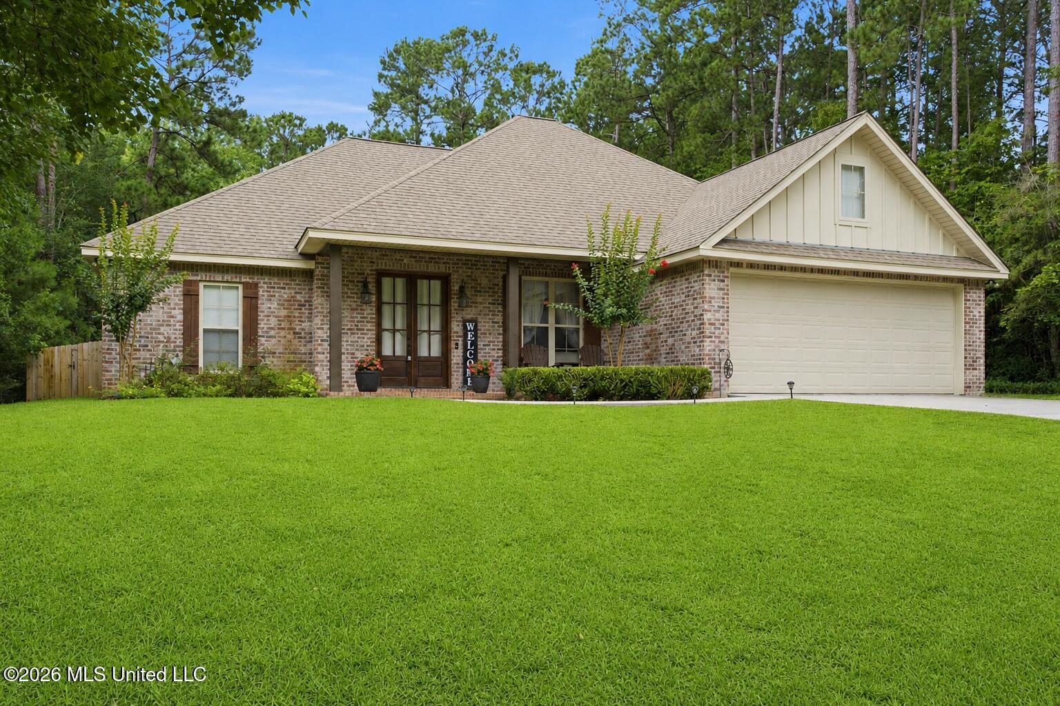 65 Stonegate Drive Property Photo 3