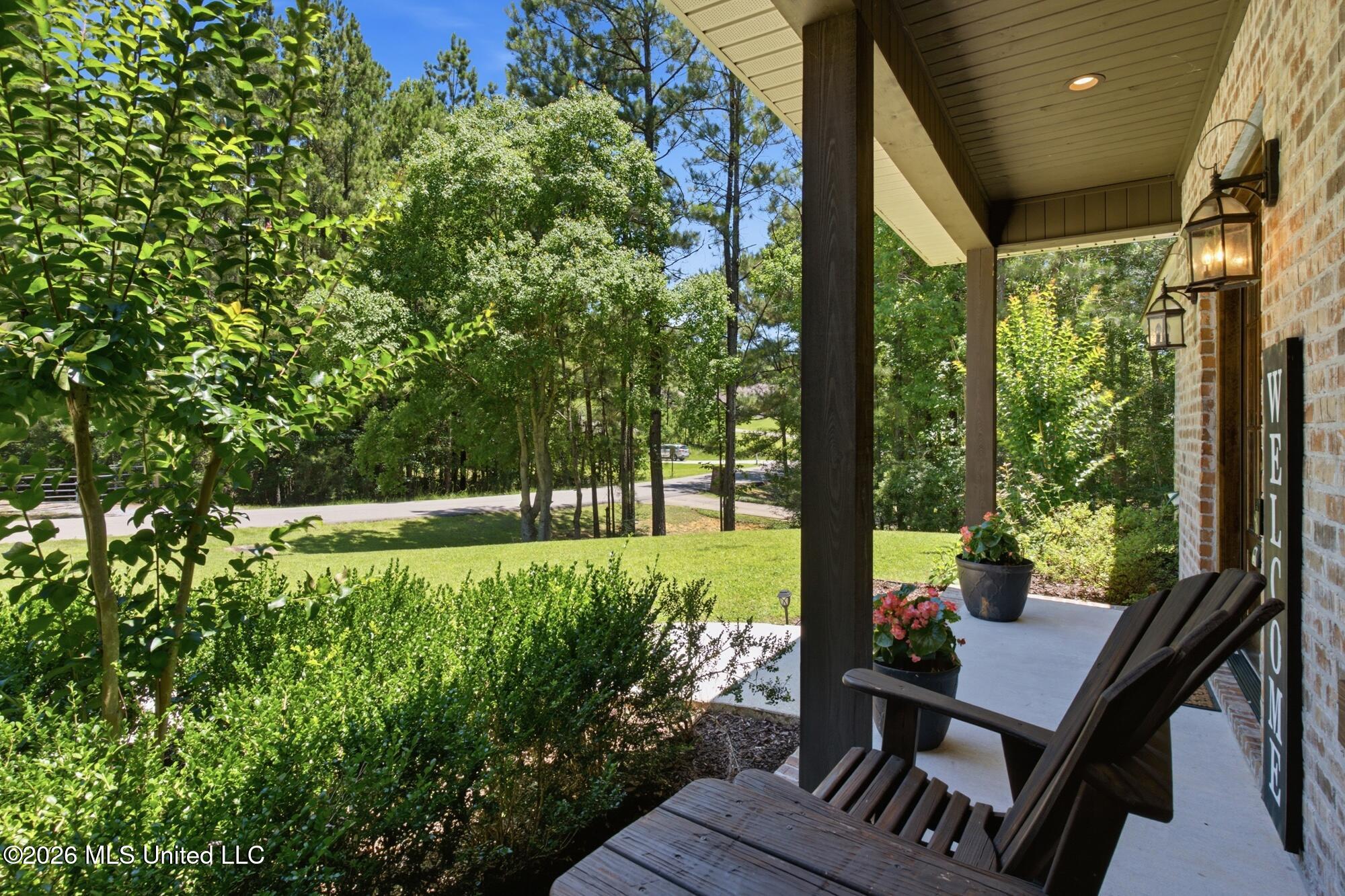 65 Stonegate Drive Property Photo 5