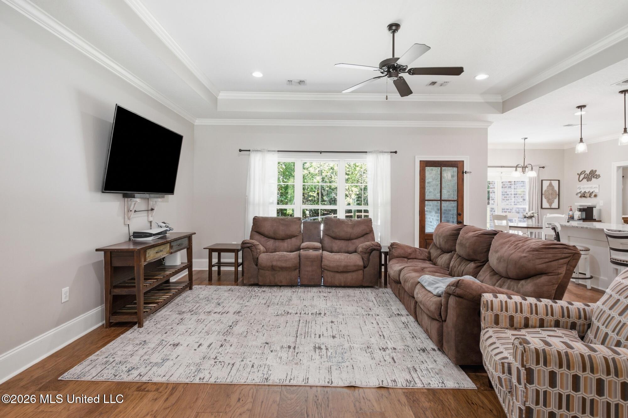 65 Stonegate Drive Property Photo 6