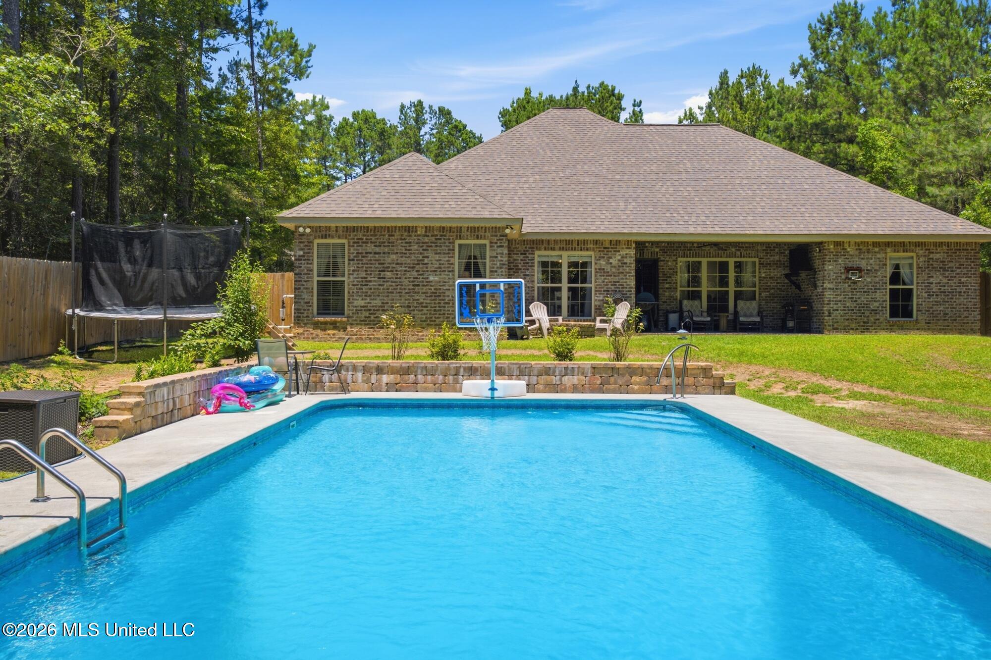 65 Stonegate Drive Property Photo 41