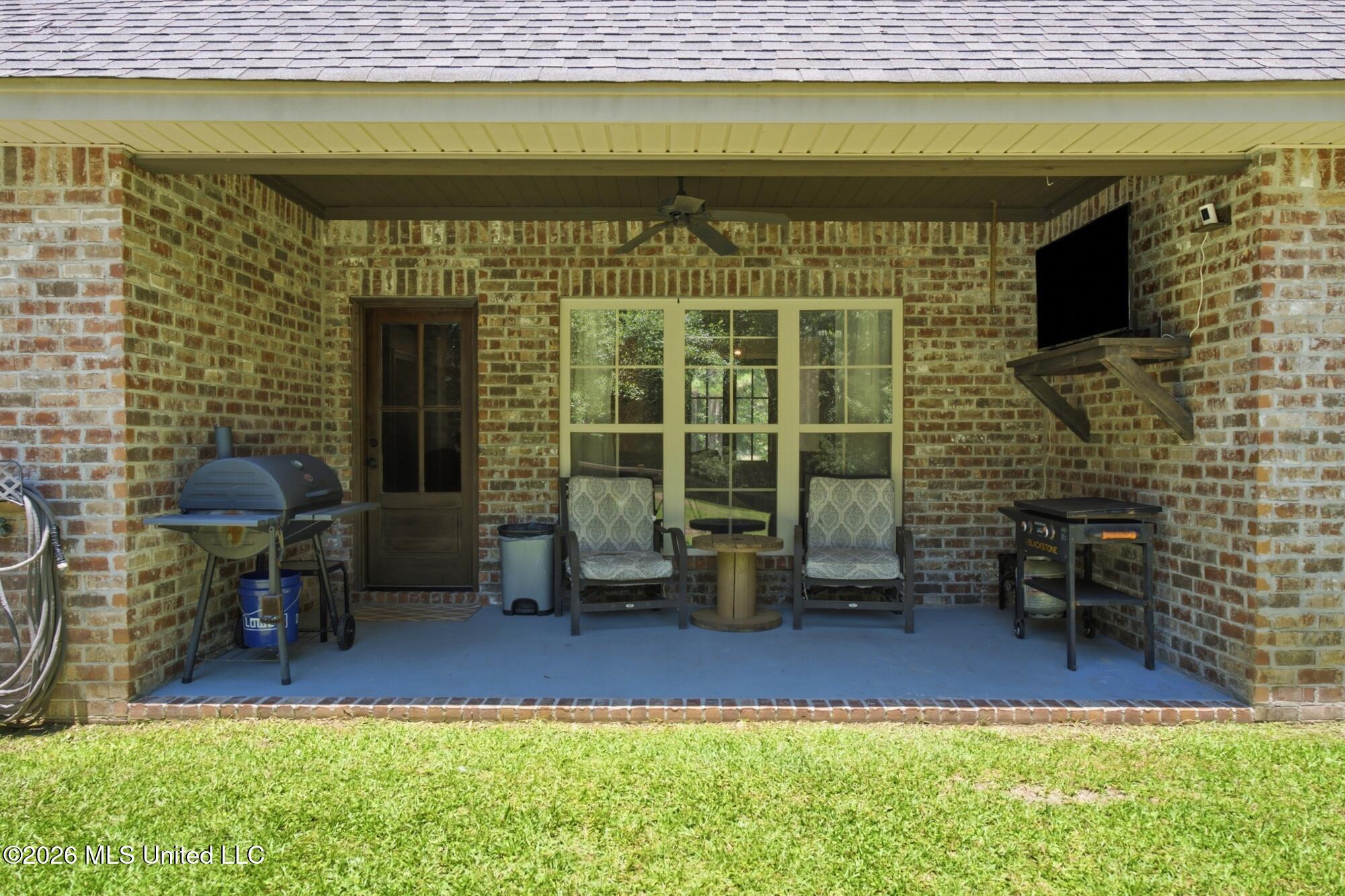65 Stonegate Drive Property Photo 42