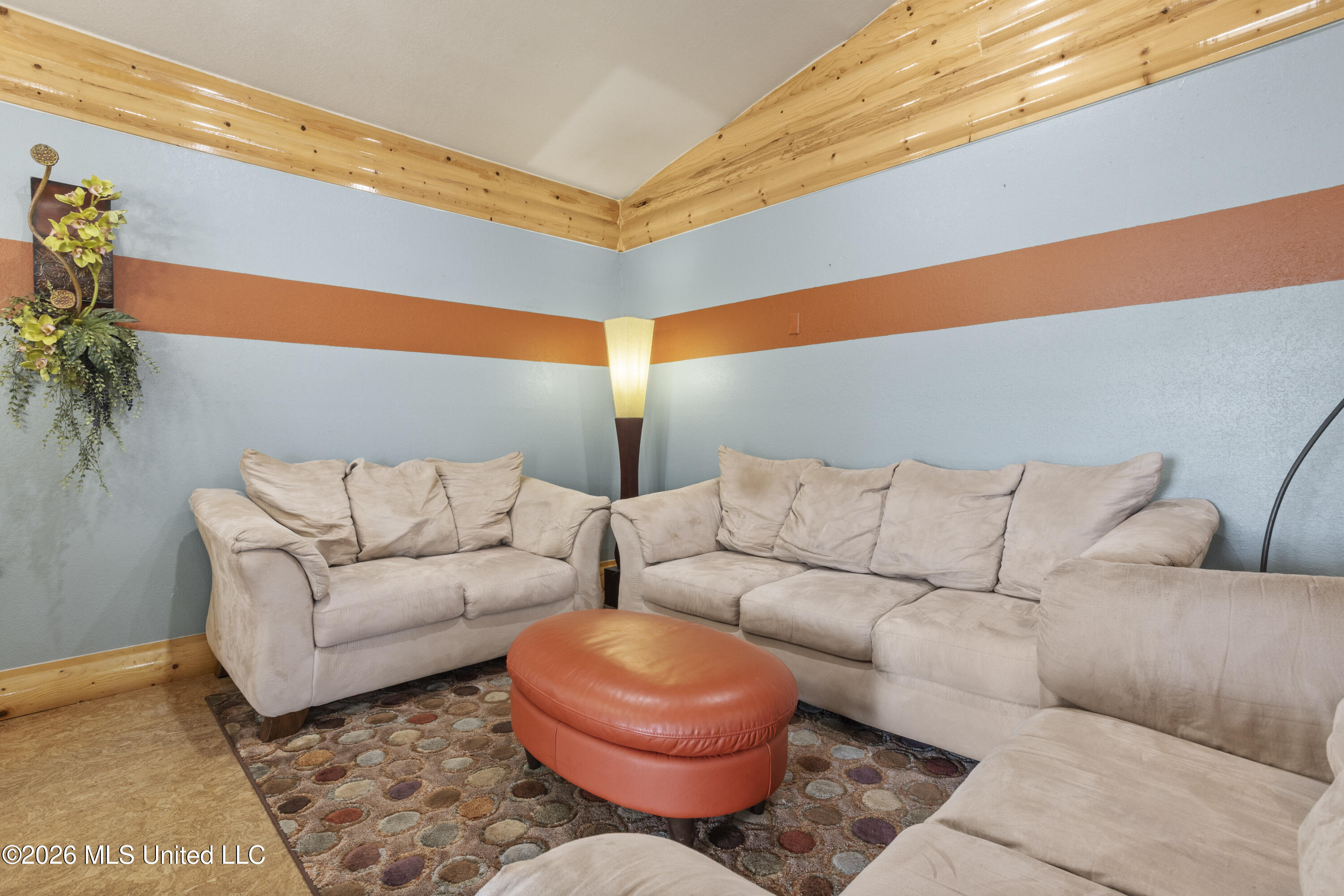4205 Riverside Drive Property Photo 20