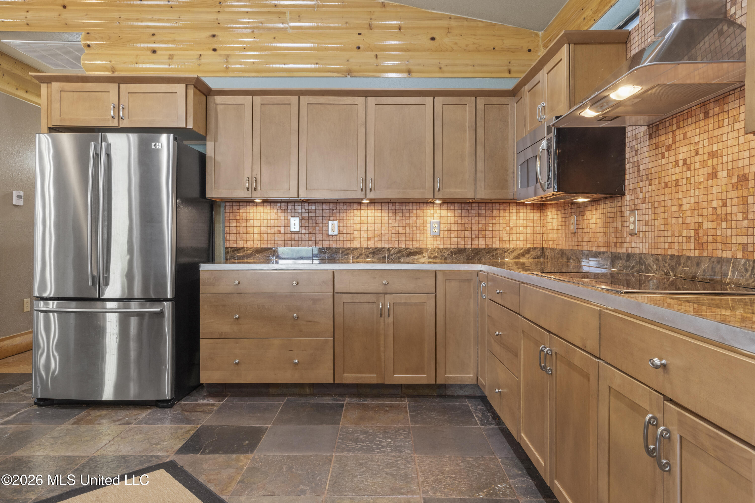 4205 Riverside Drive Property Photo 26