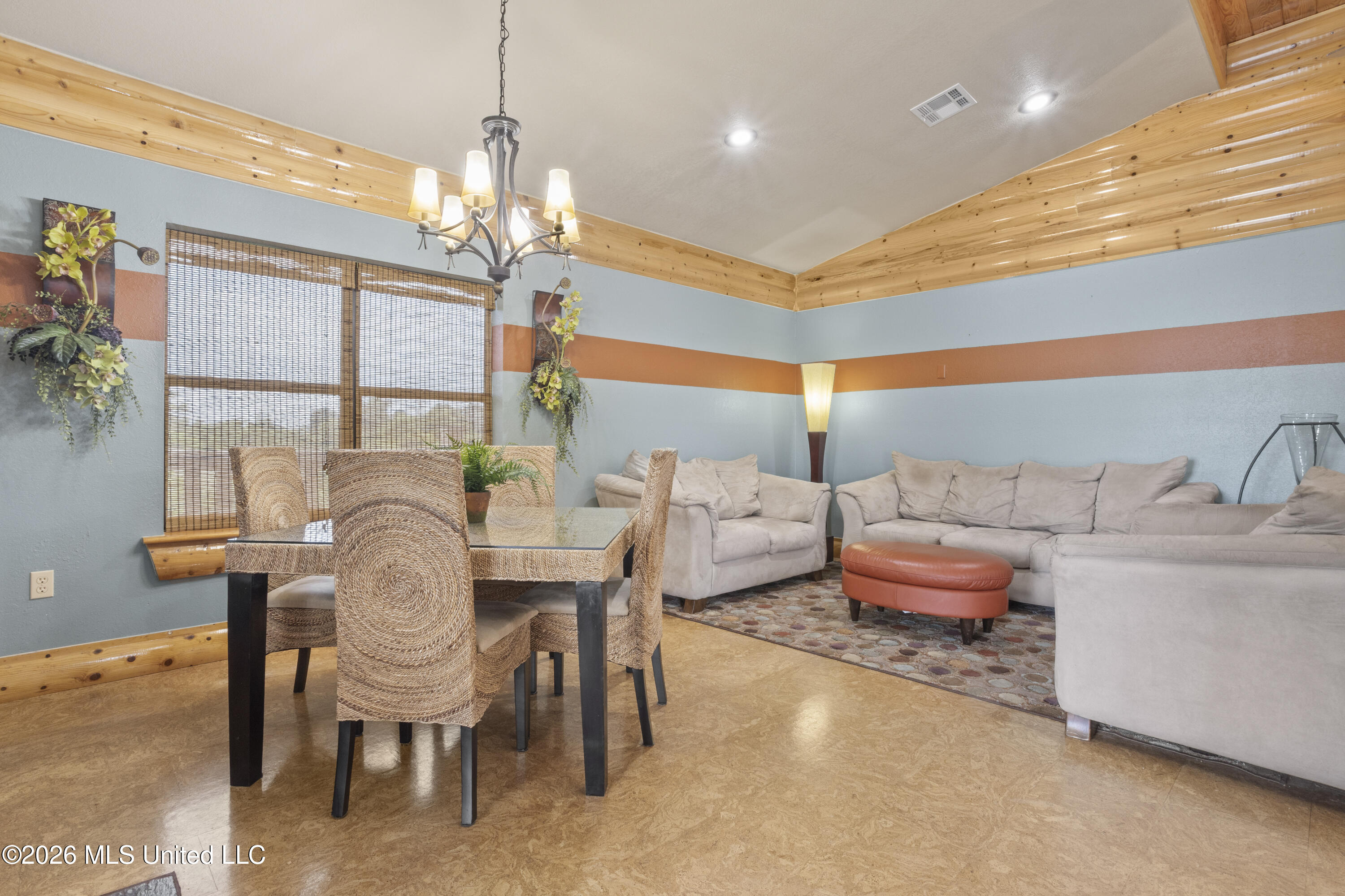 4205 Riverside Drive Property Photo 30