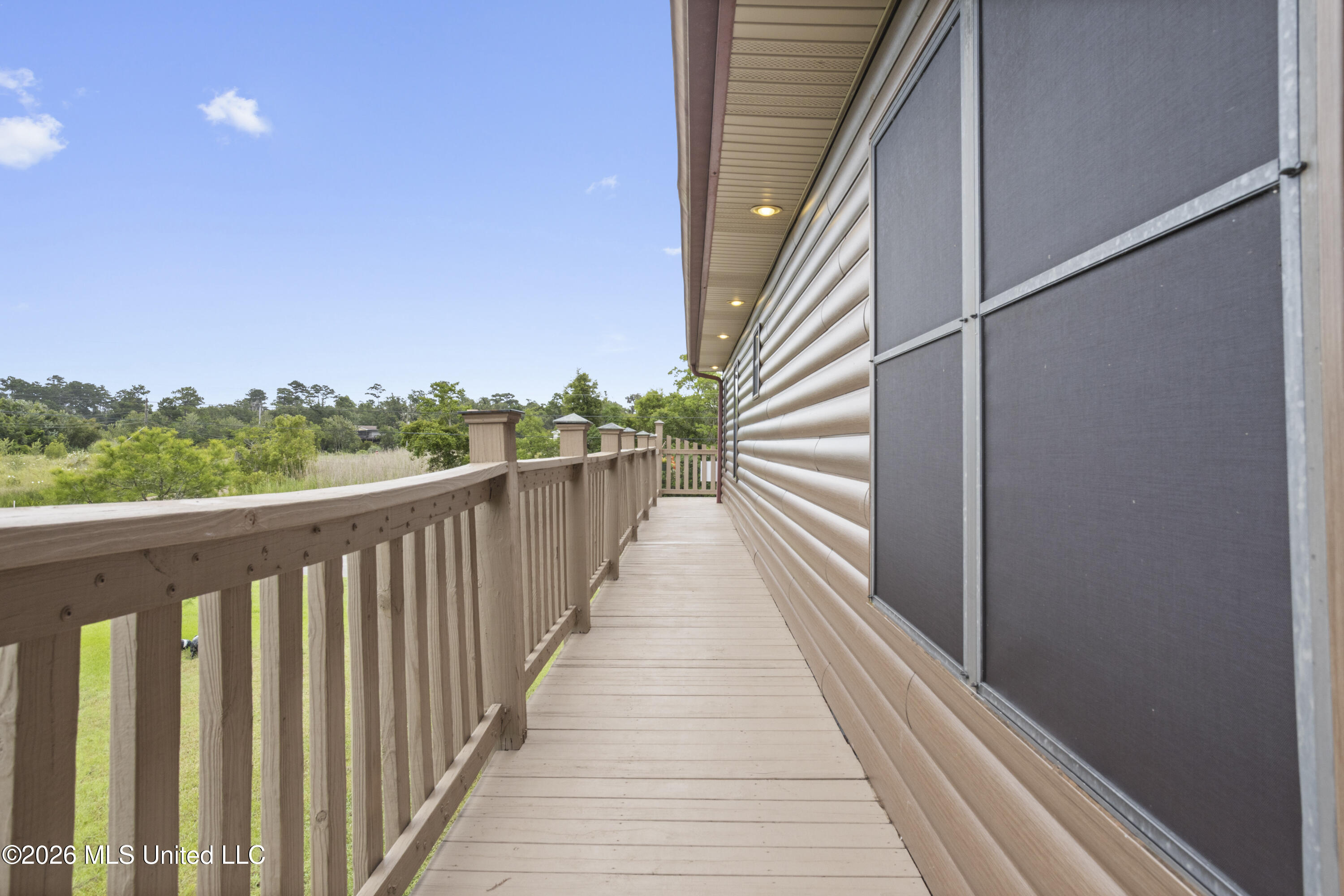 4205 Riverside Drive Property Photo 42