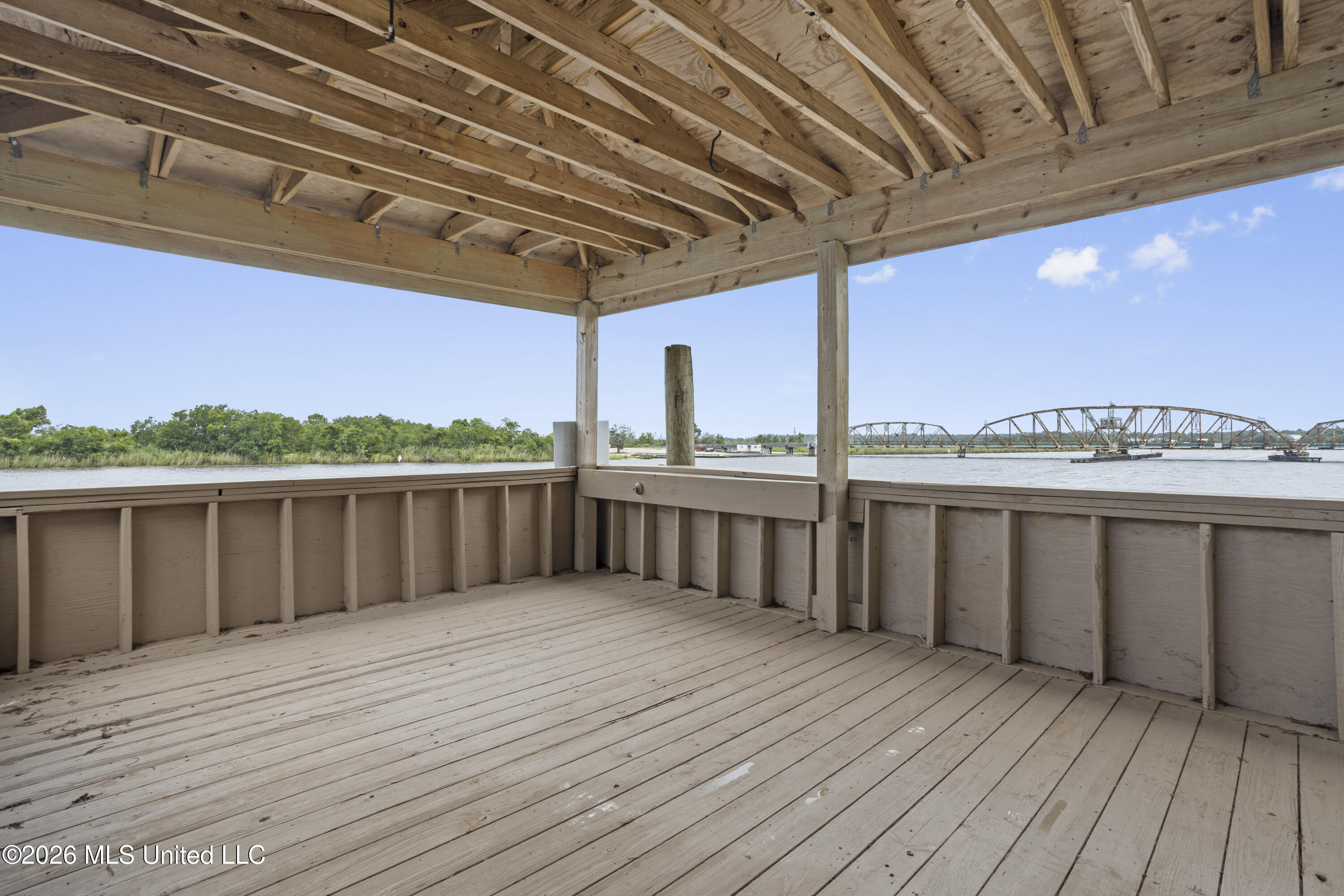 4205 Riverside Drive Property Photo 46