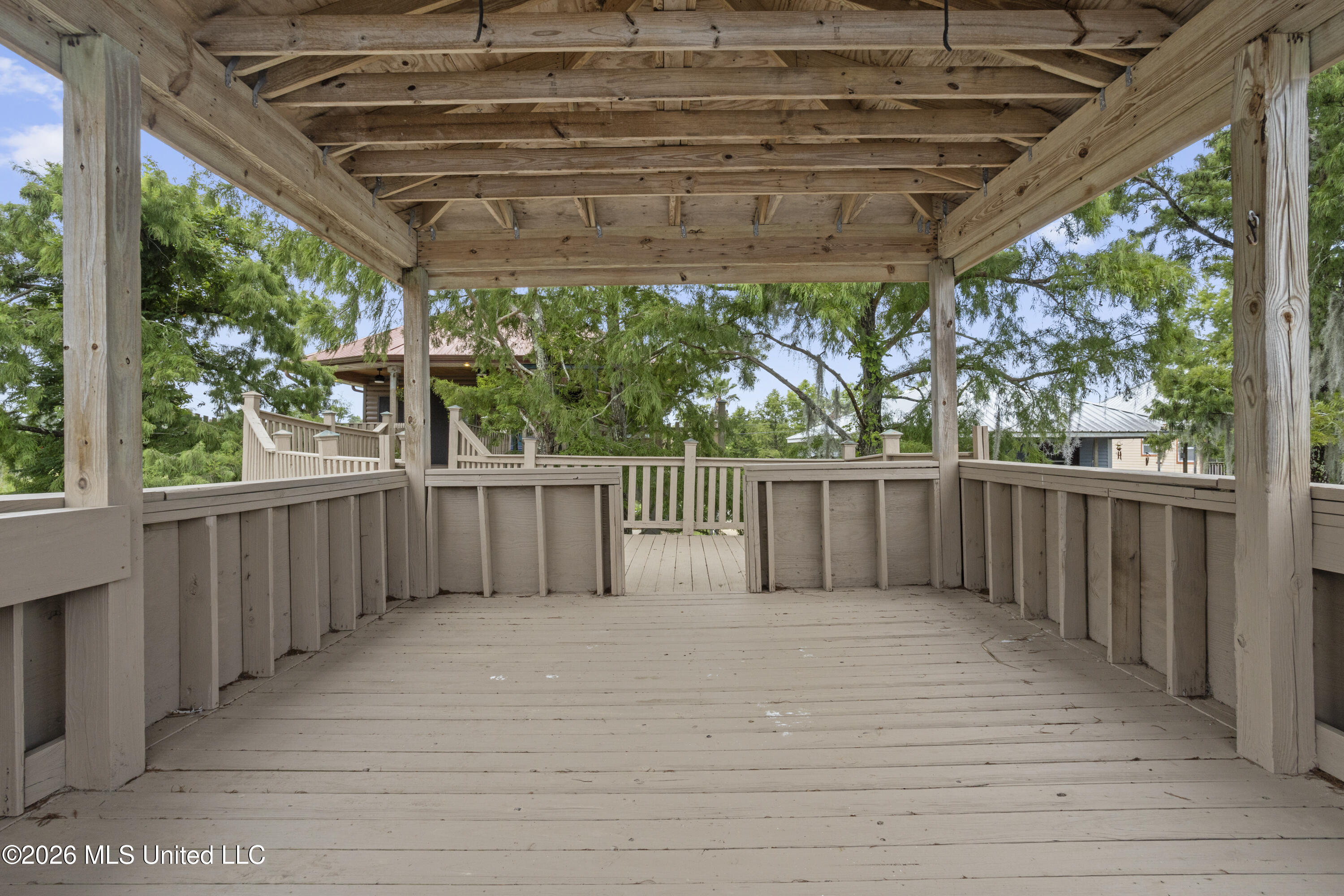 4205 Riverside Drive Property Photo 47