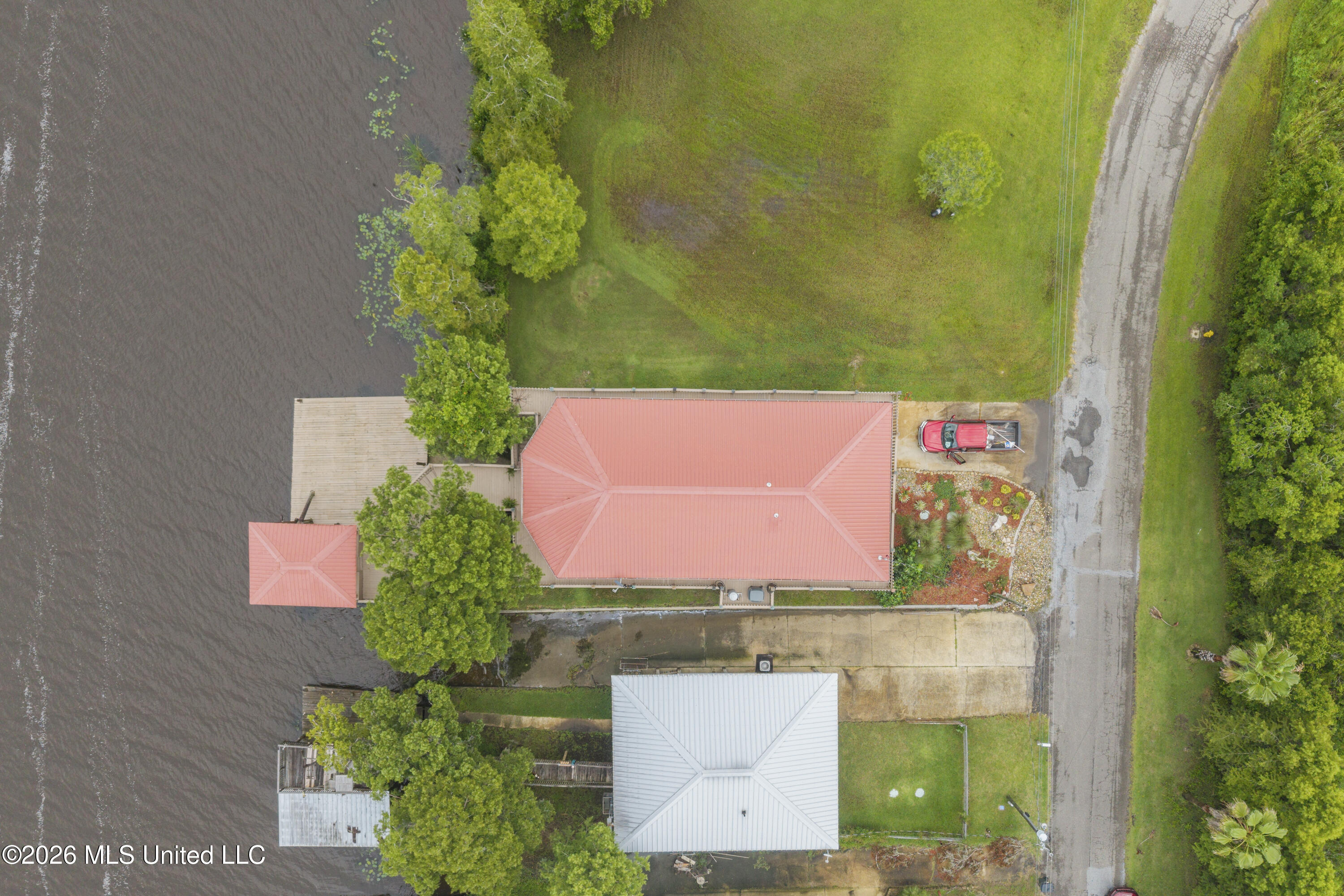 4205 Riverside Drive Property Photo 57