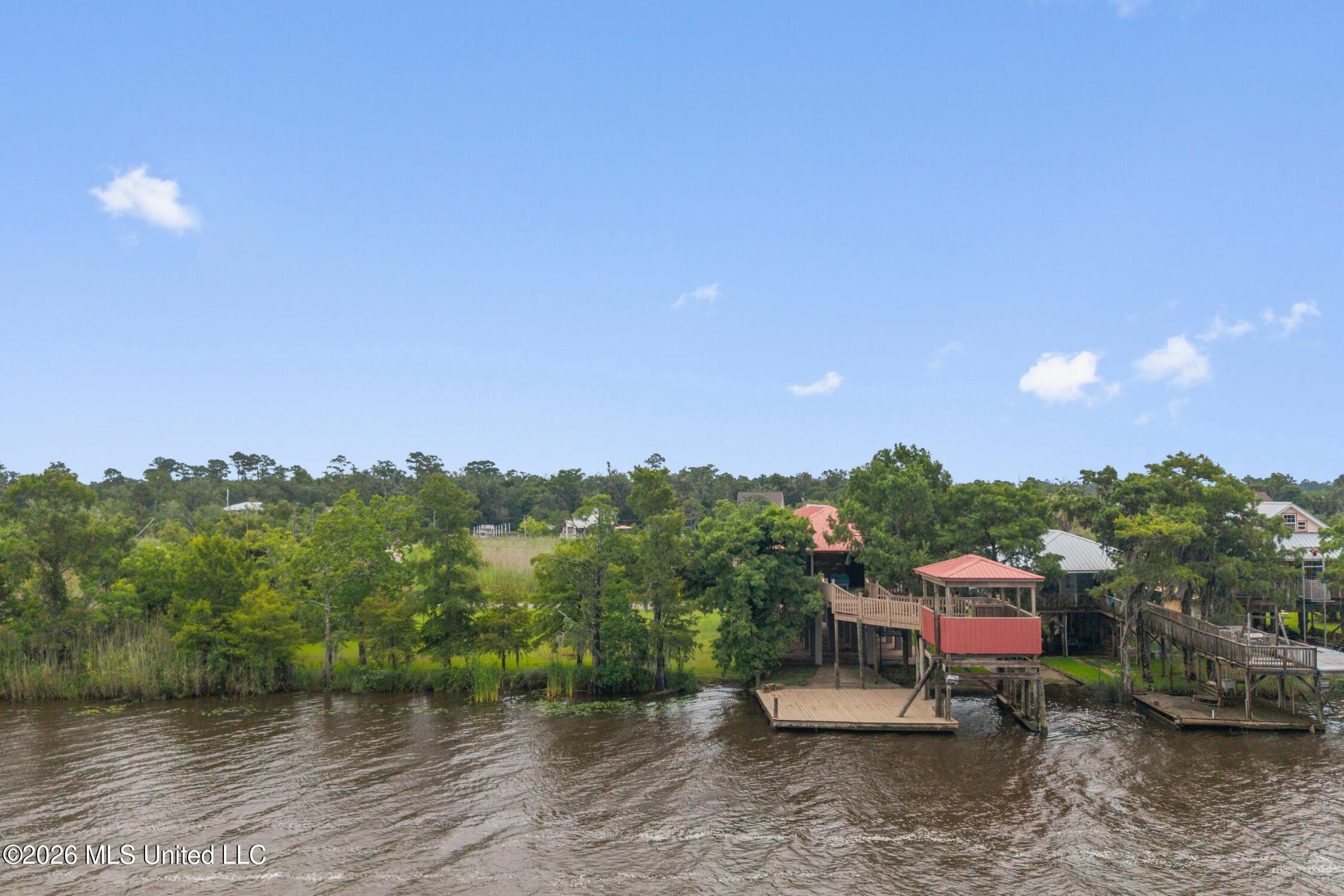4205 Riverside Drive Property Photo 72