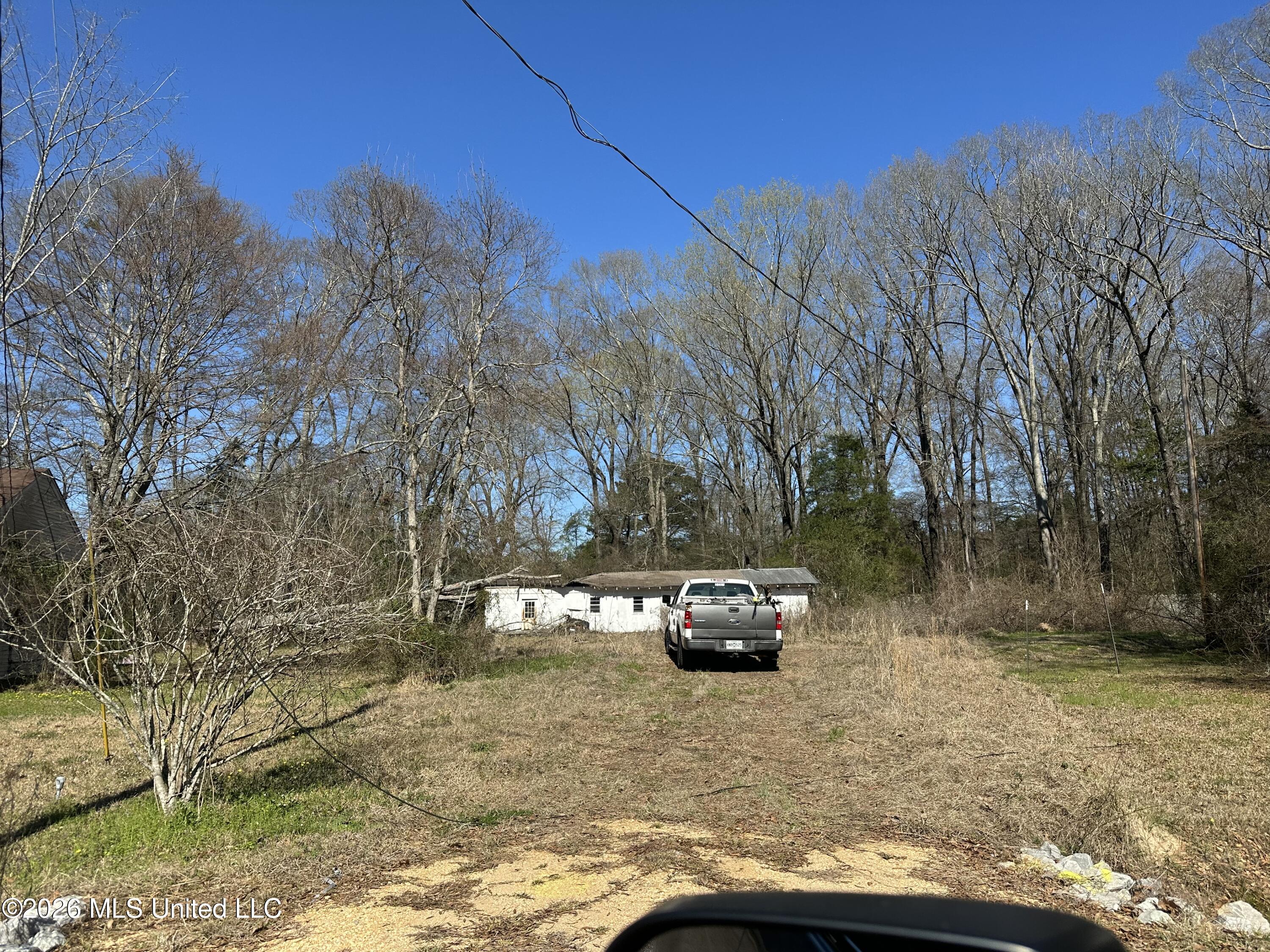Ted Circle Property Photo 3