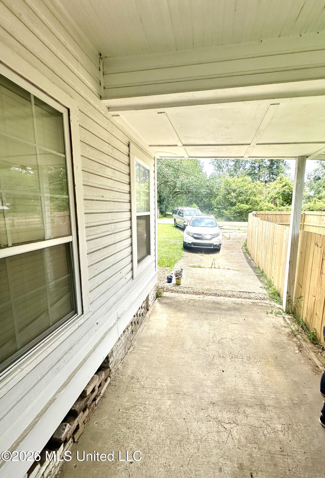 423 Natchez Avenue Property Photo 16