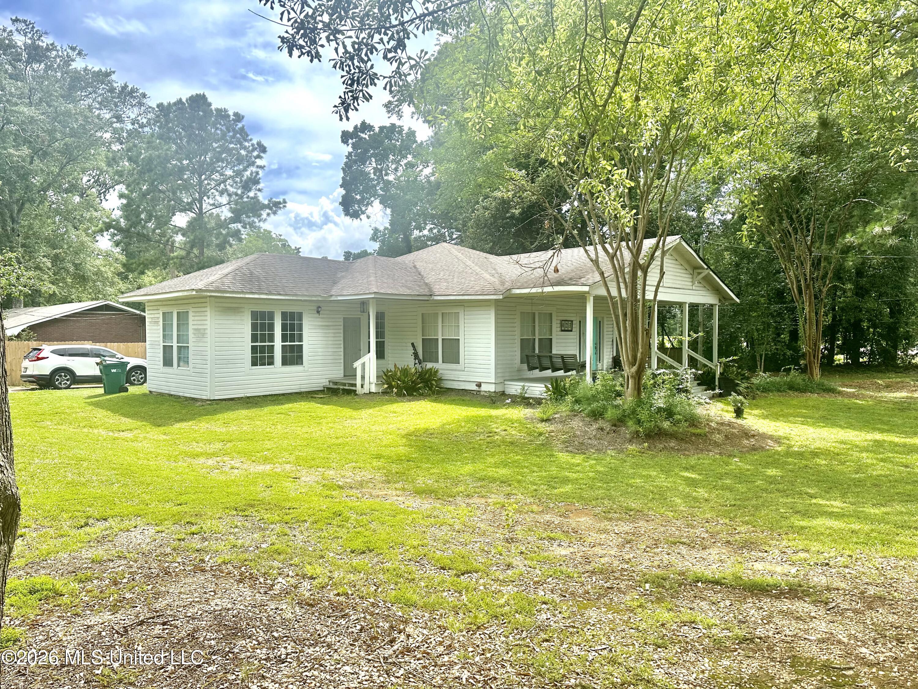 423 Natchez Avenue Property Photo 21