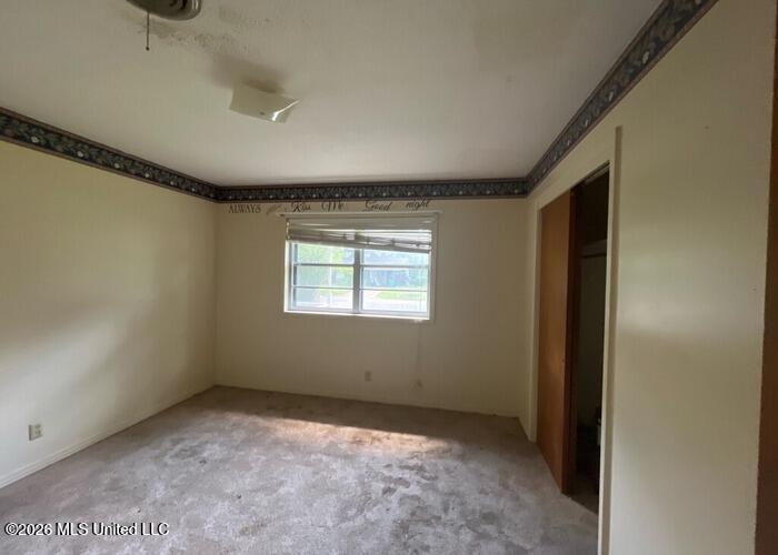 405 Springdale Drive Property Photo 8