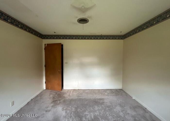 405 Springdale Drive Property Photo 10