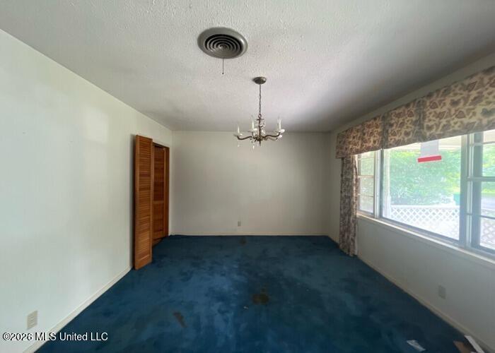 405 Springdale Drive Property Photo 15