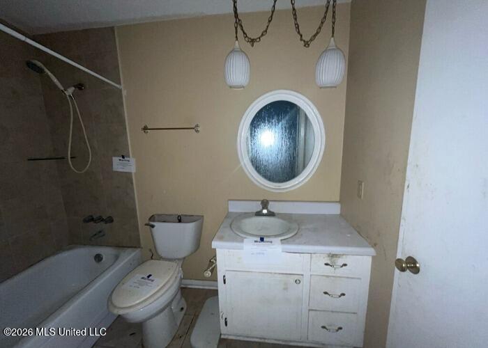 405 Springdale Drive Property Photo 16