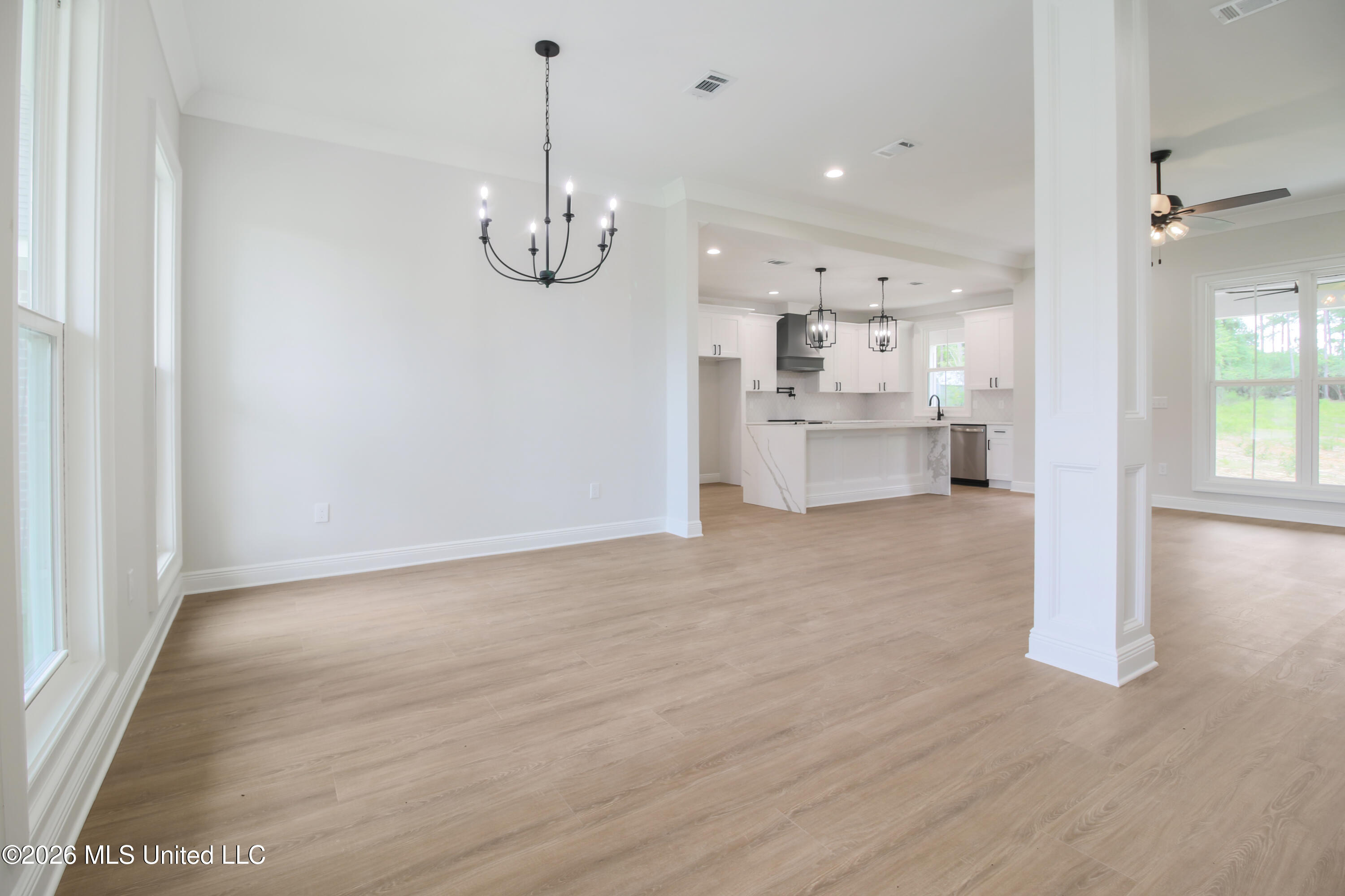 119 Clear Lake Road Property Photo 6
