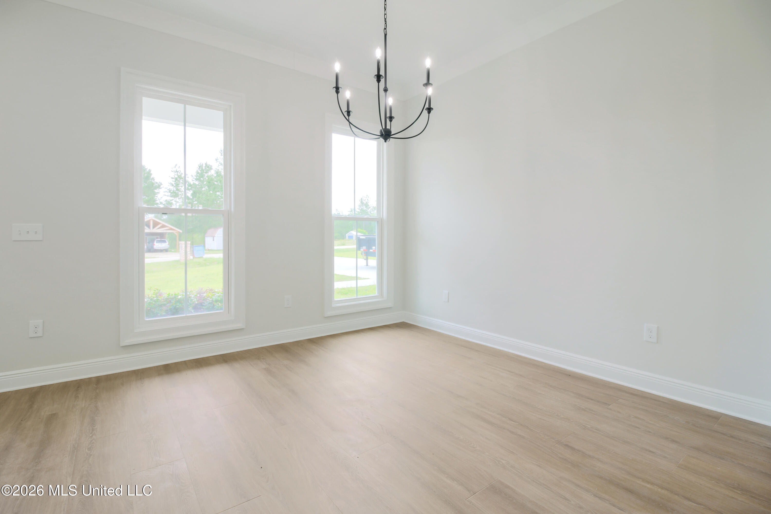 119 Clear Lake Road Property Photo 7