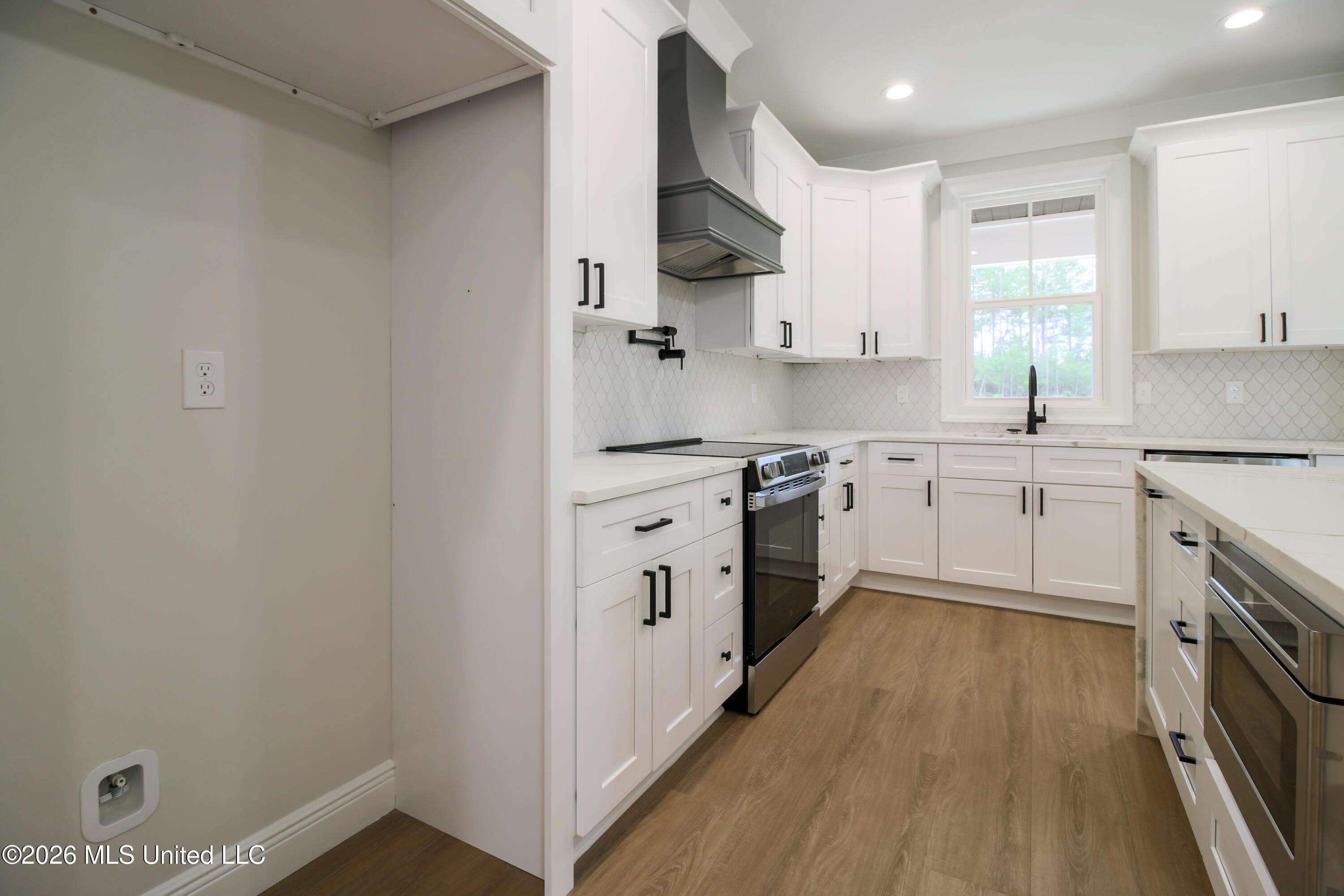 119 Clear Lake Road Property Photo 10