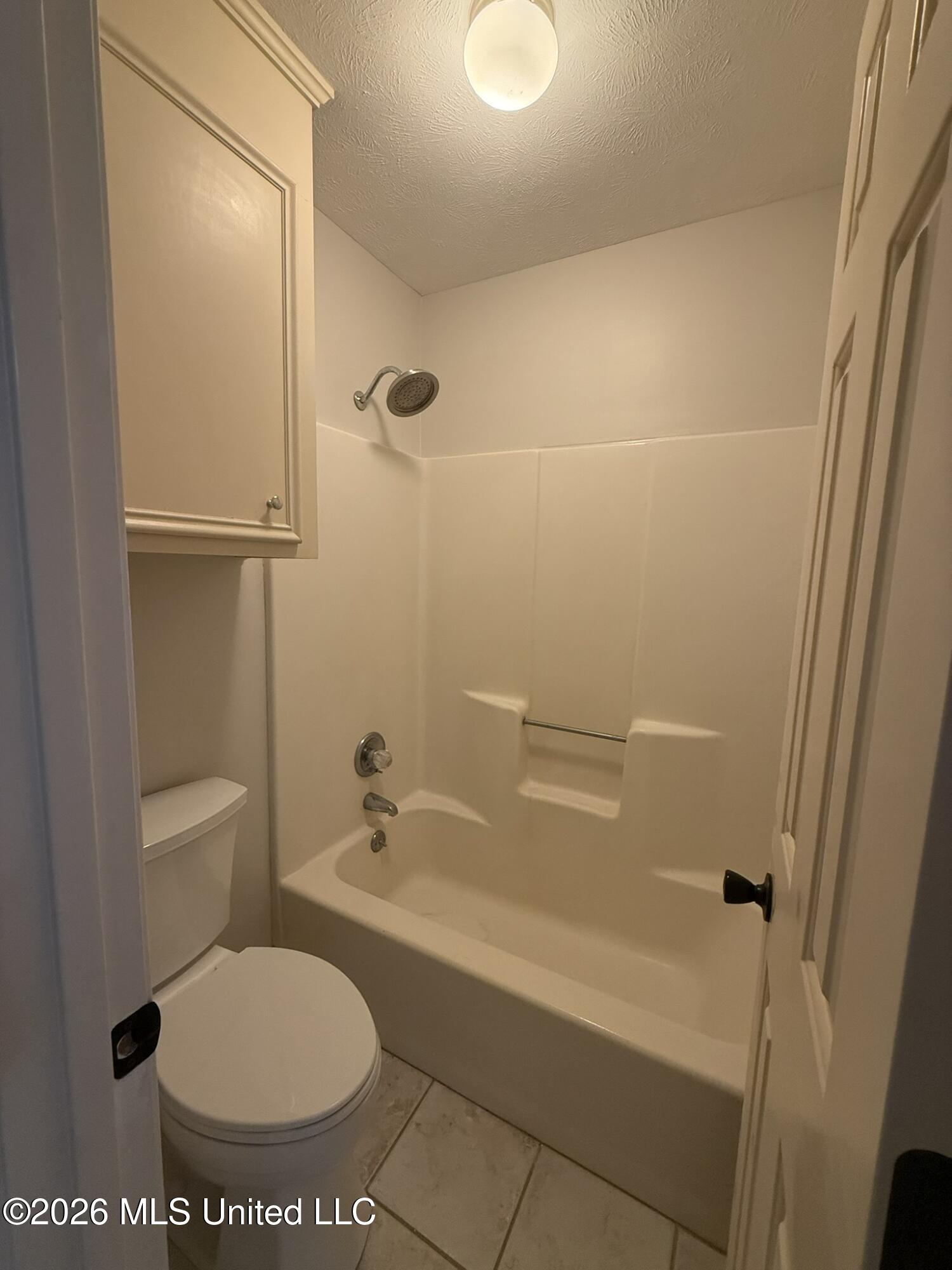 220 Cobblestone Drive Property Photo 7