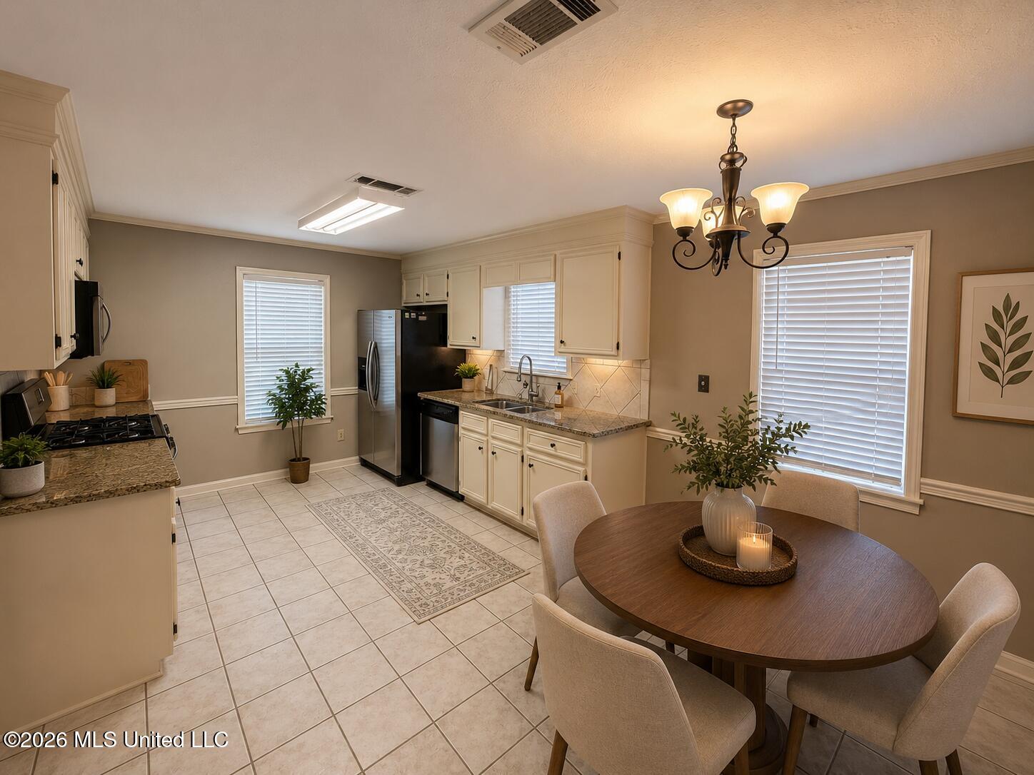 220 Cobblestone Drive Property Photo 12