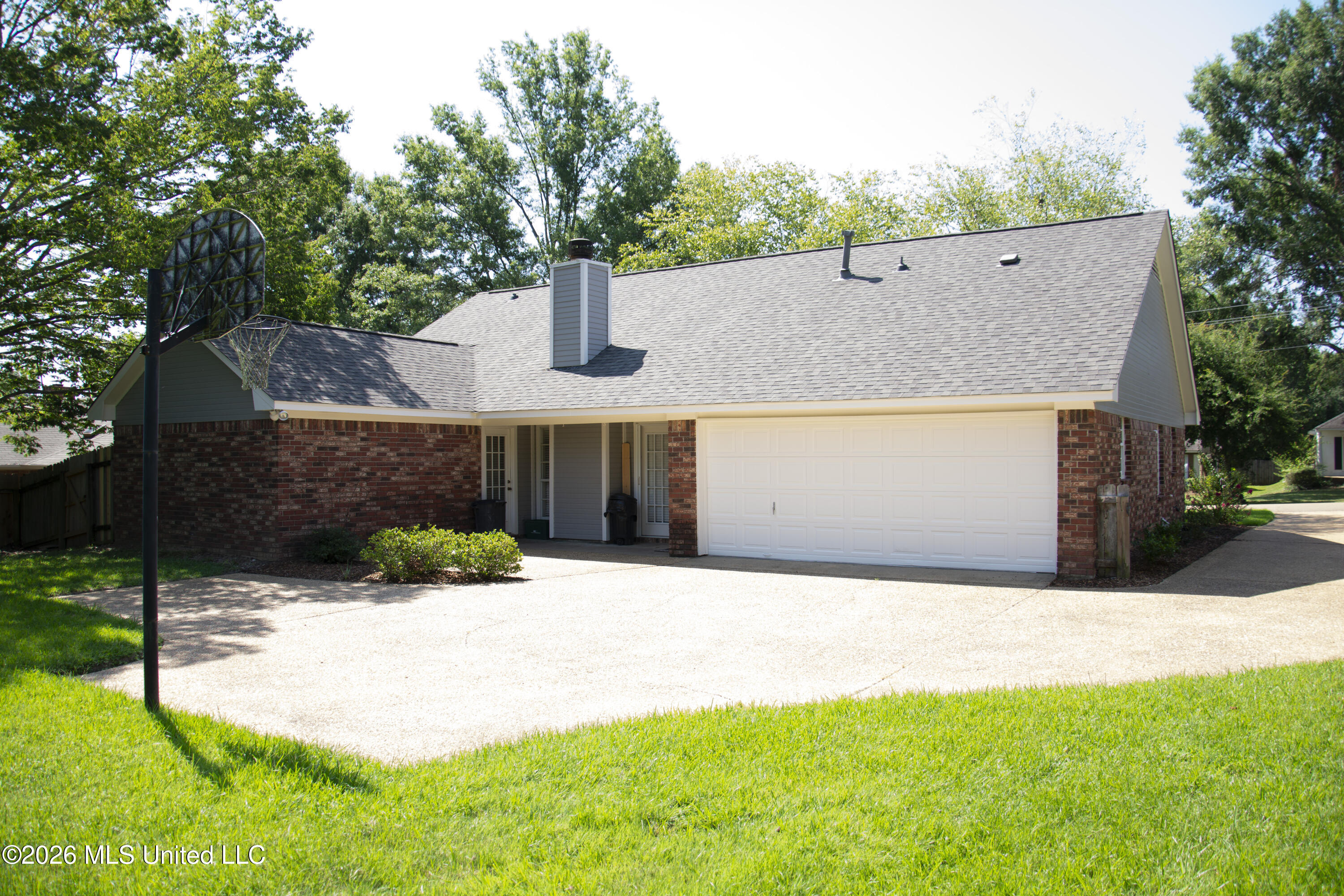220 Cobblestone Drive Property Photo 13