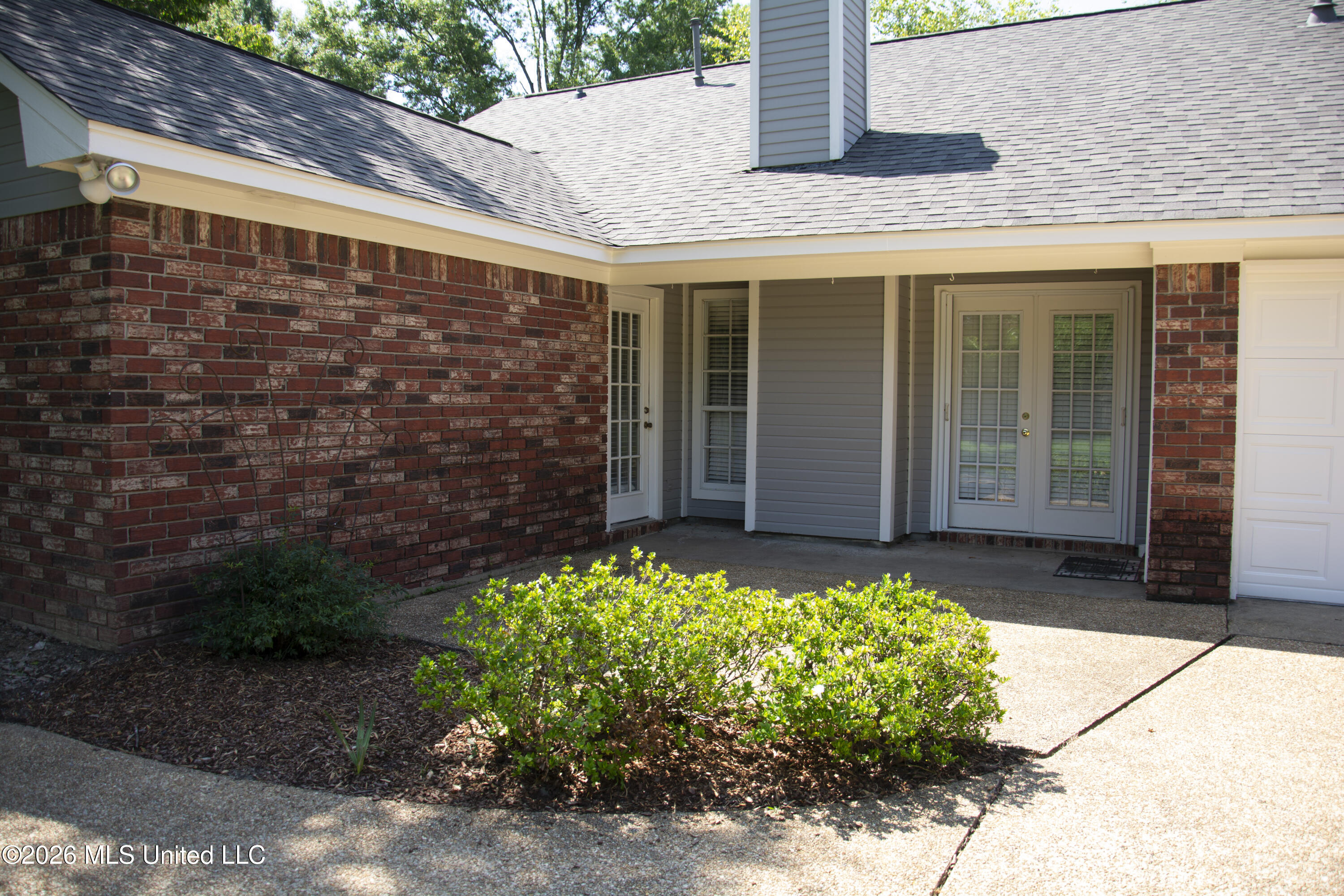 220 Cobblestone Drive Property Photo 14