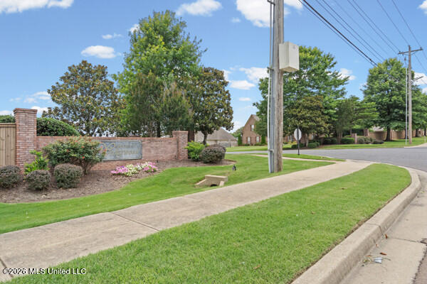 4832 Wedgewood Drive Property Photo 4