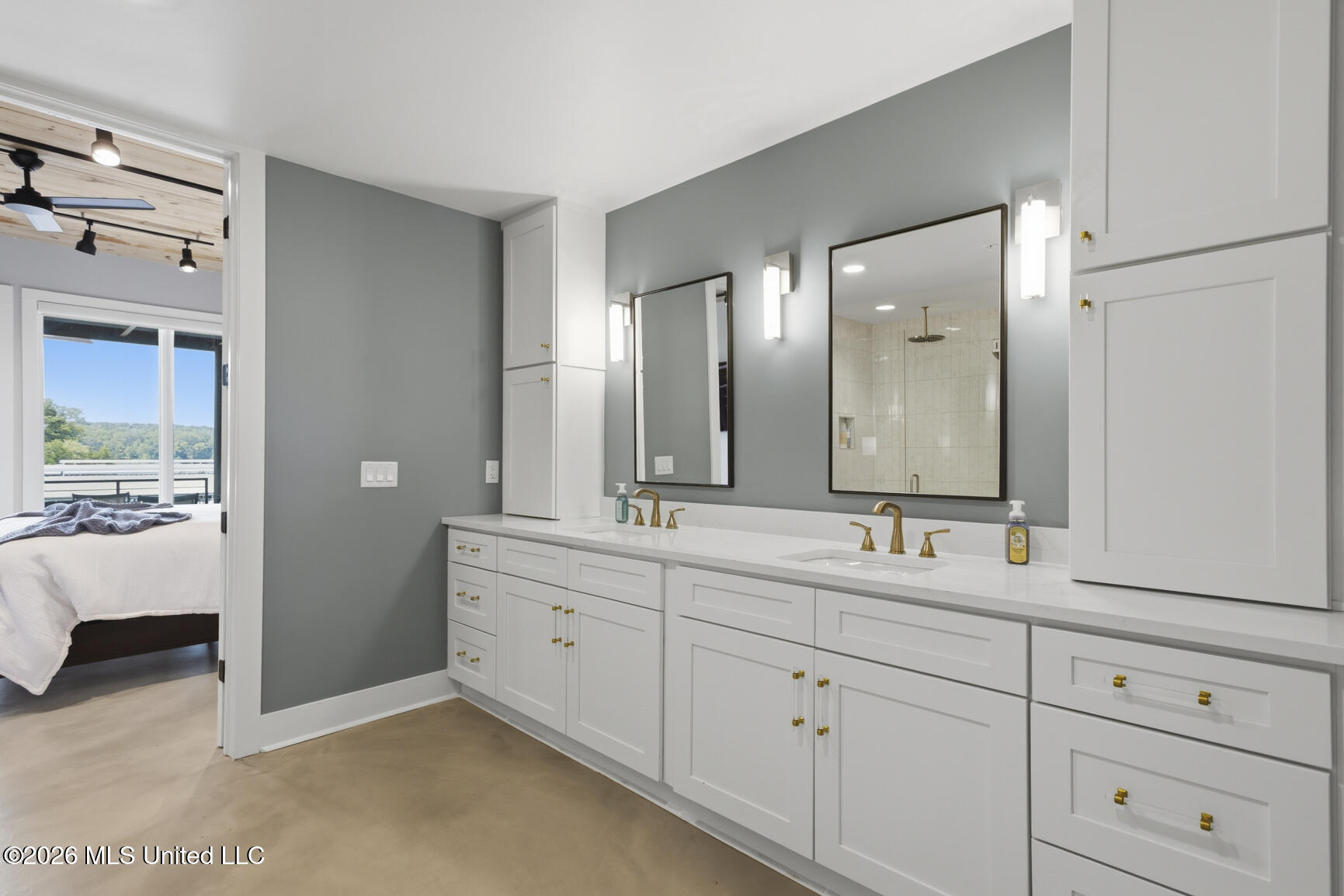 145 Republic Street Property Photo 26