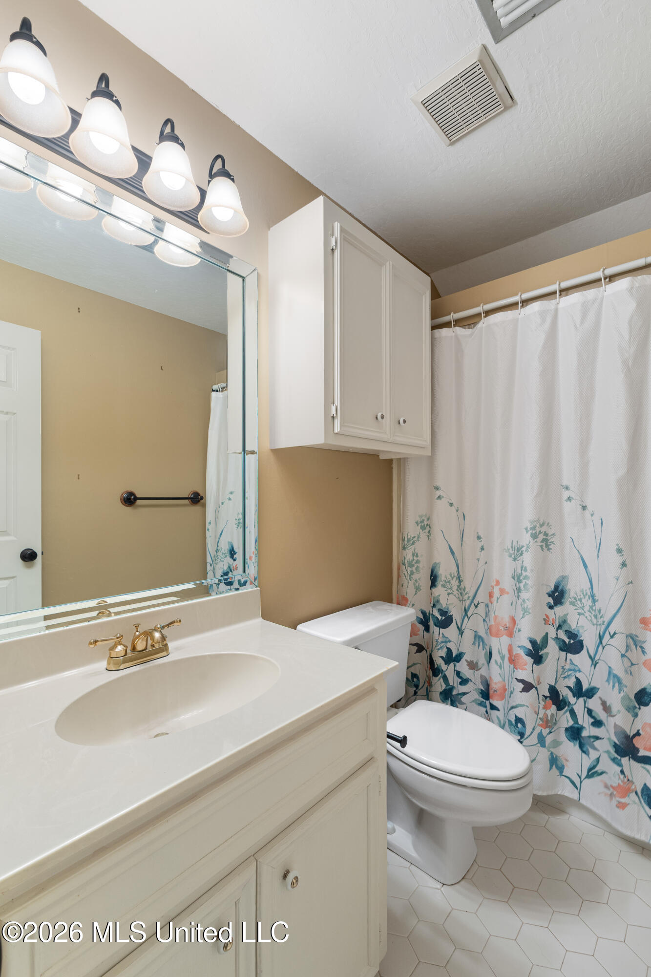87 Fairlake Drive Property Photo 31