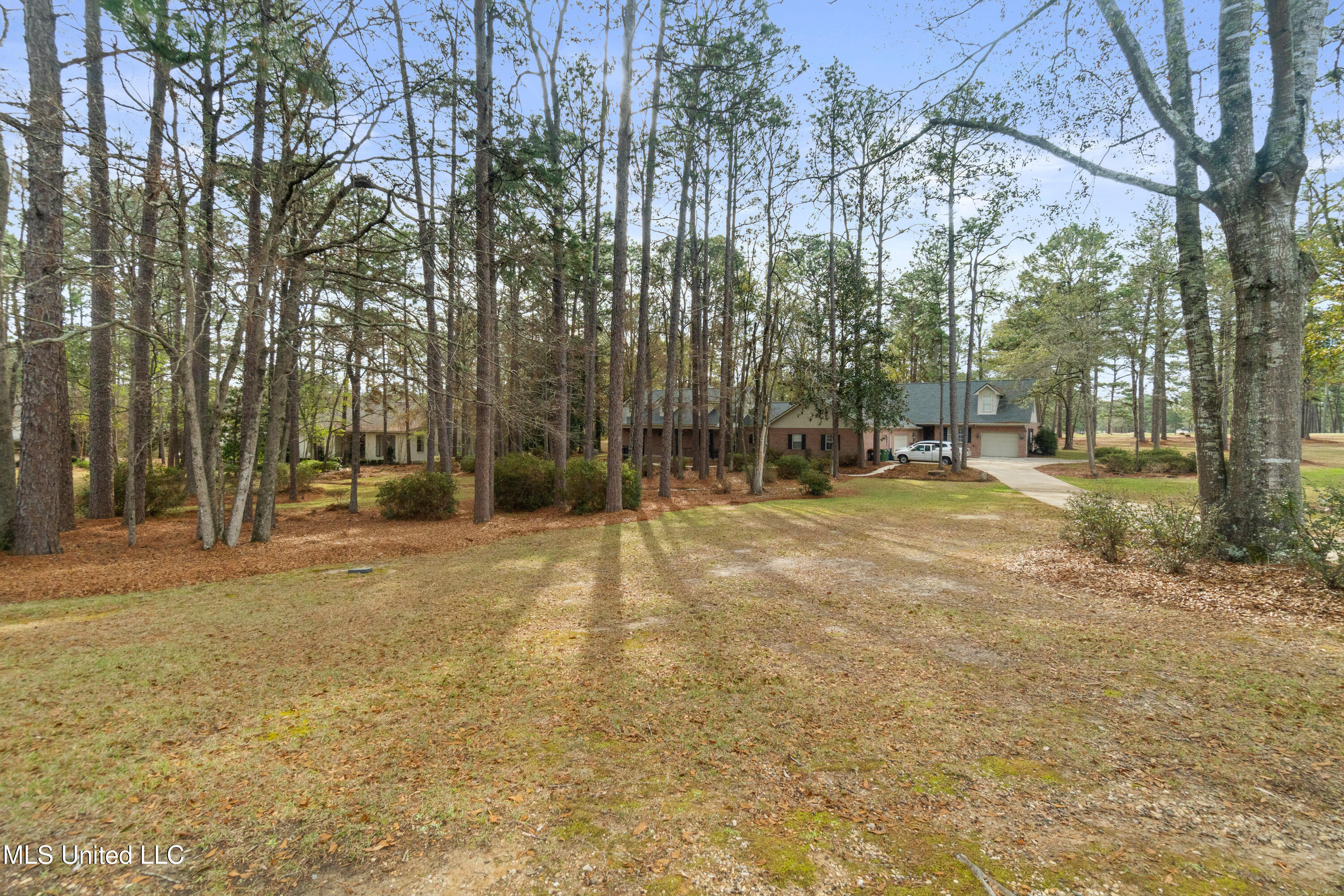 87 Fairlake Drive Property Photo 61