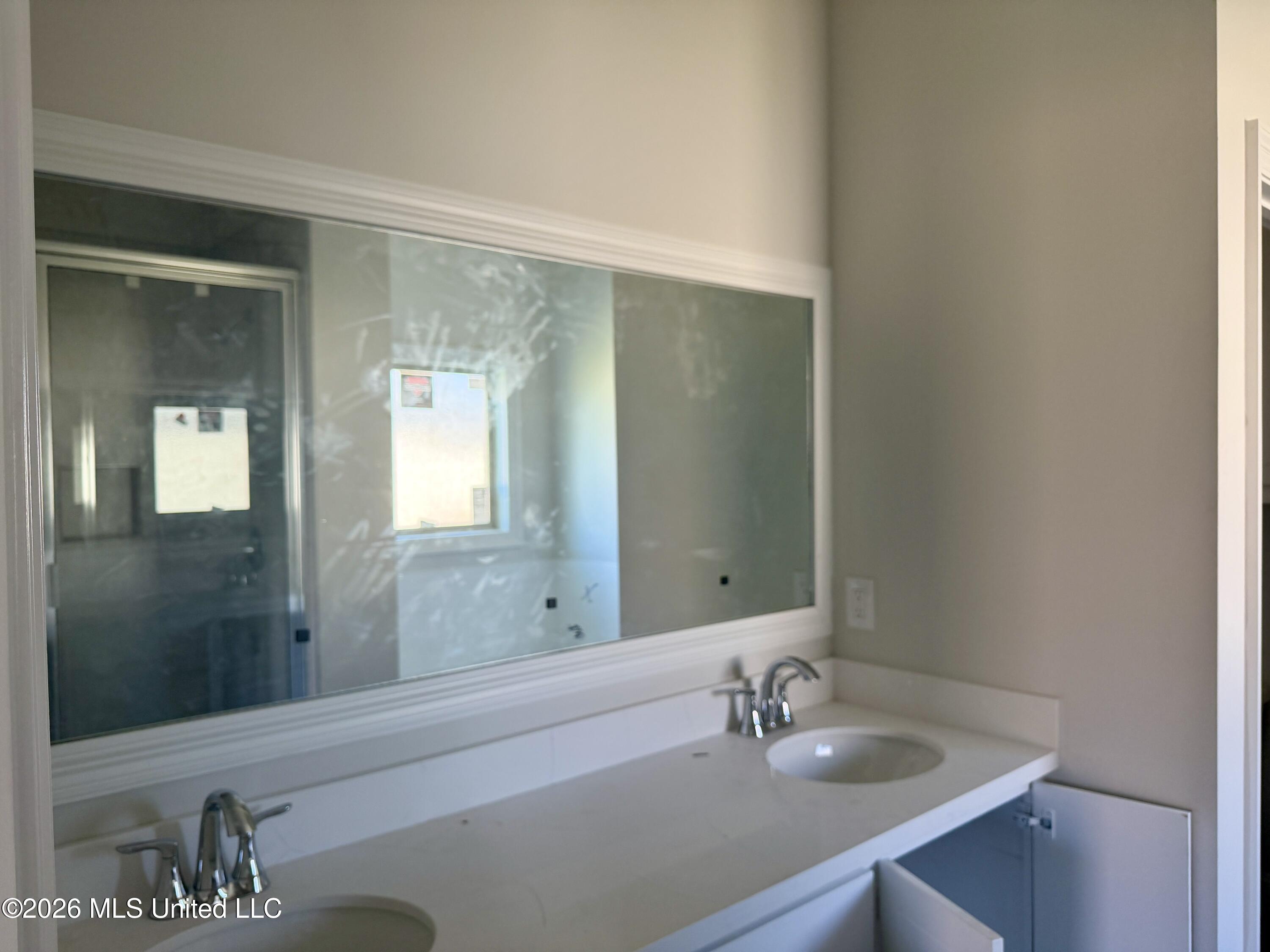 516 Portner Way Property Photo 3