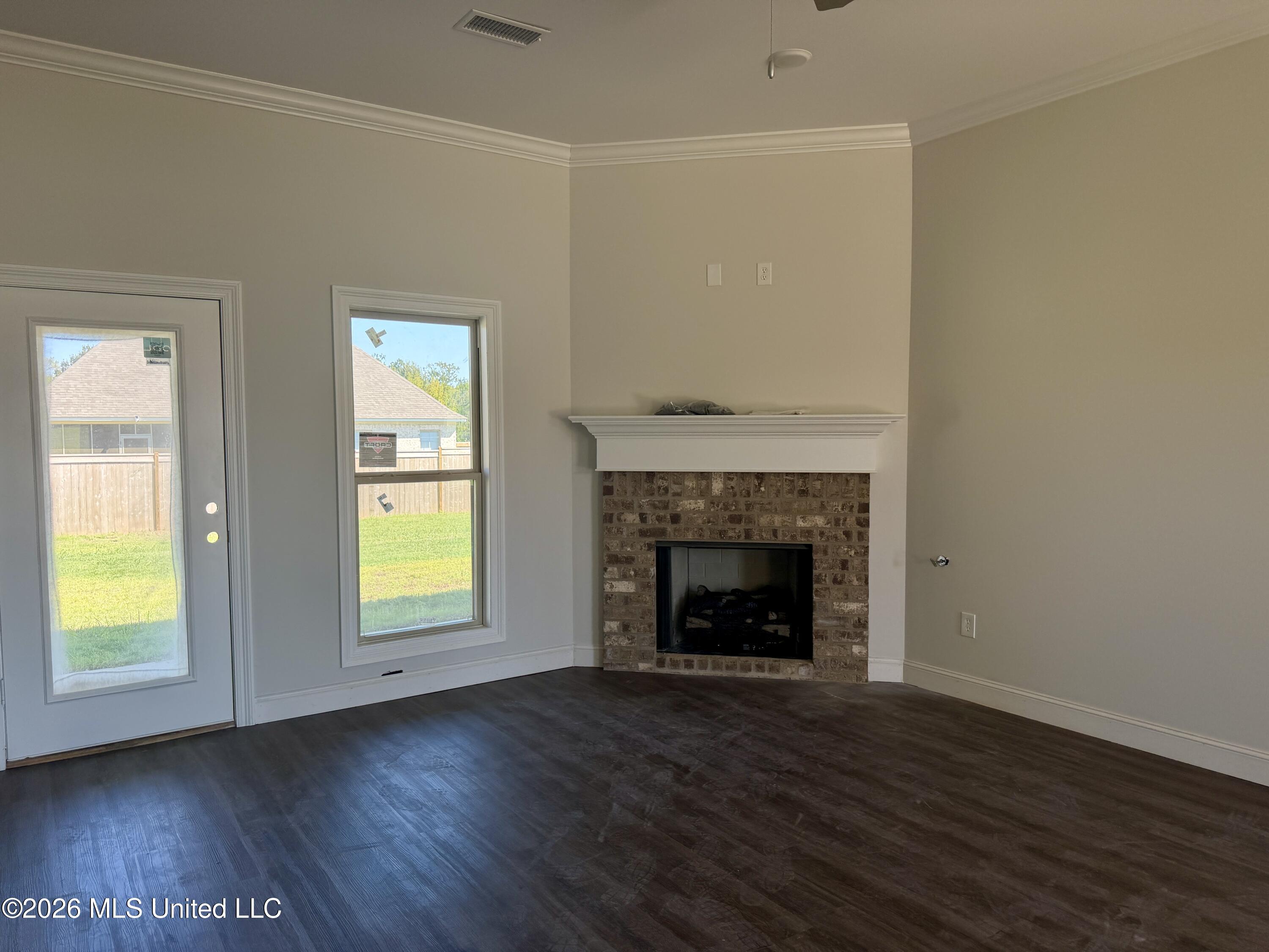 516 Portner Way Property Photo 4