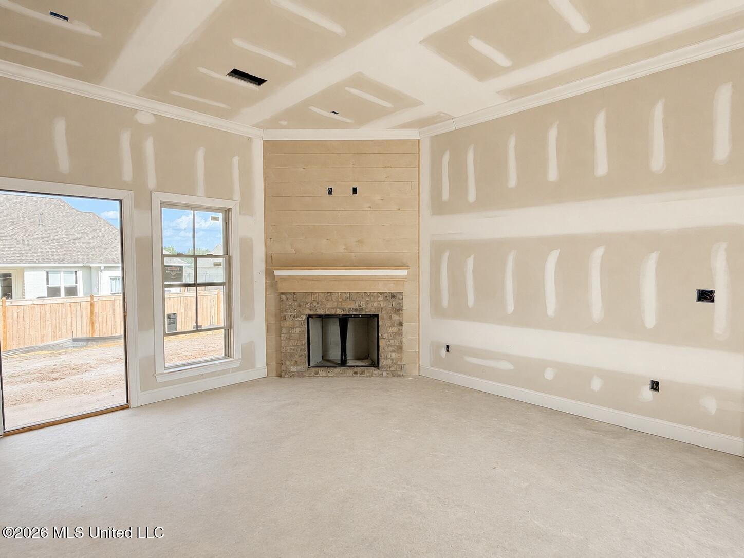 700 Kathleen Drive Property Photo 2