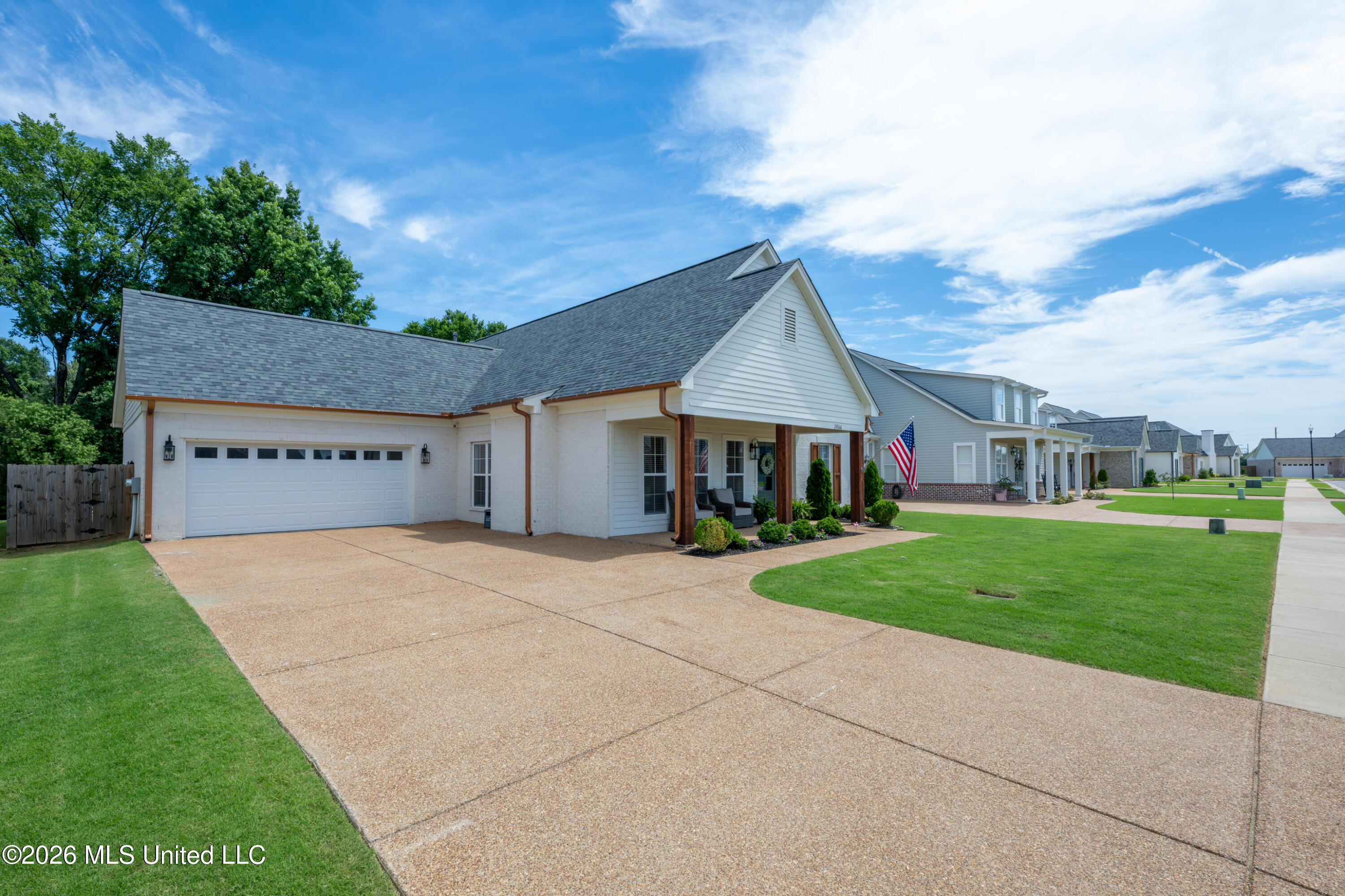2866 High Pointe Avenue Property Photo 2