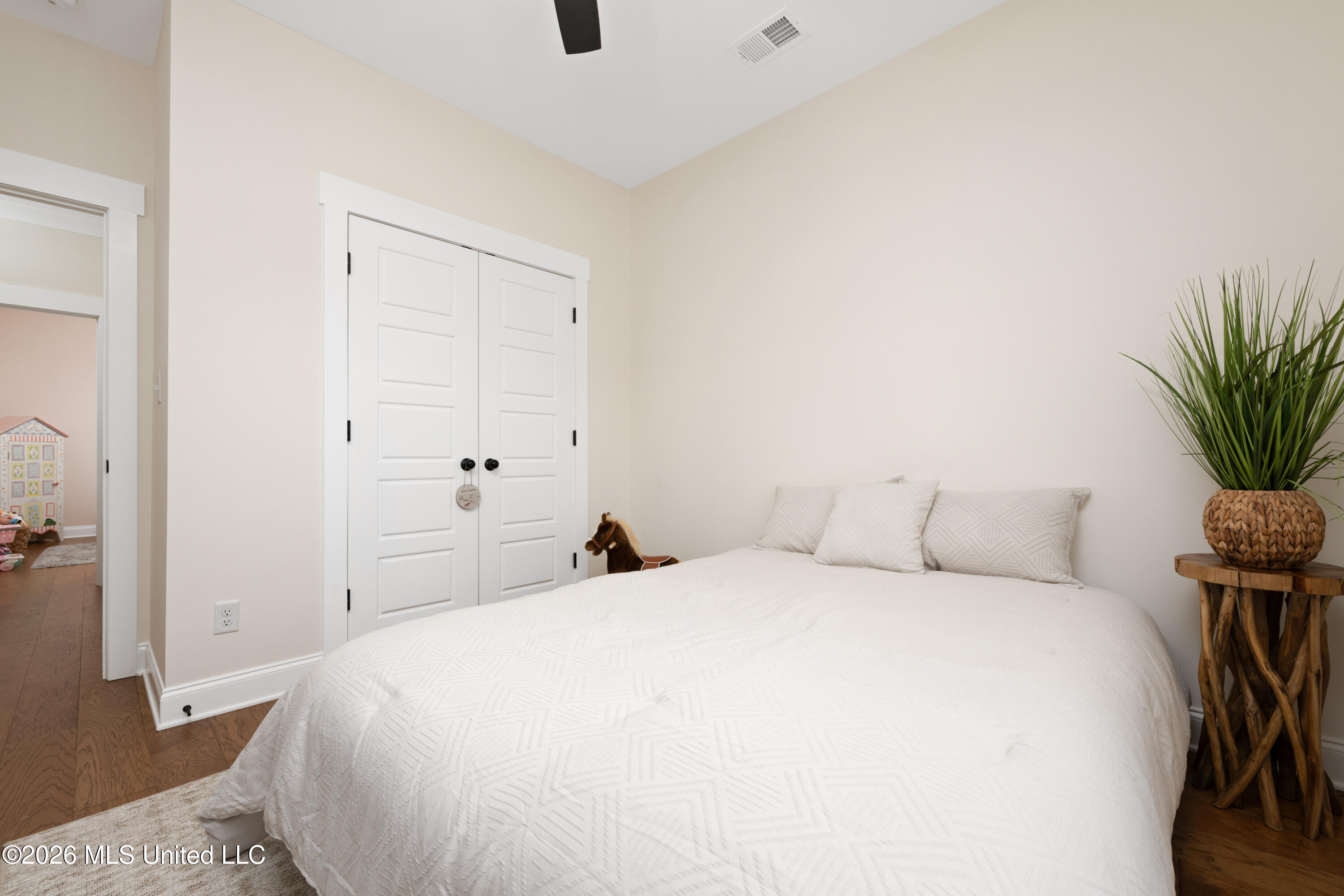 2866 High Pointe Avenue Property Photo 27