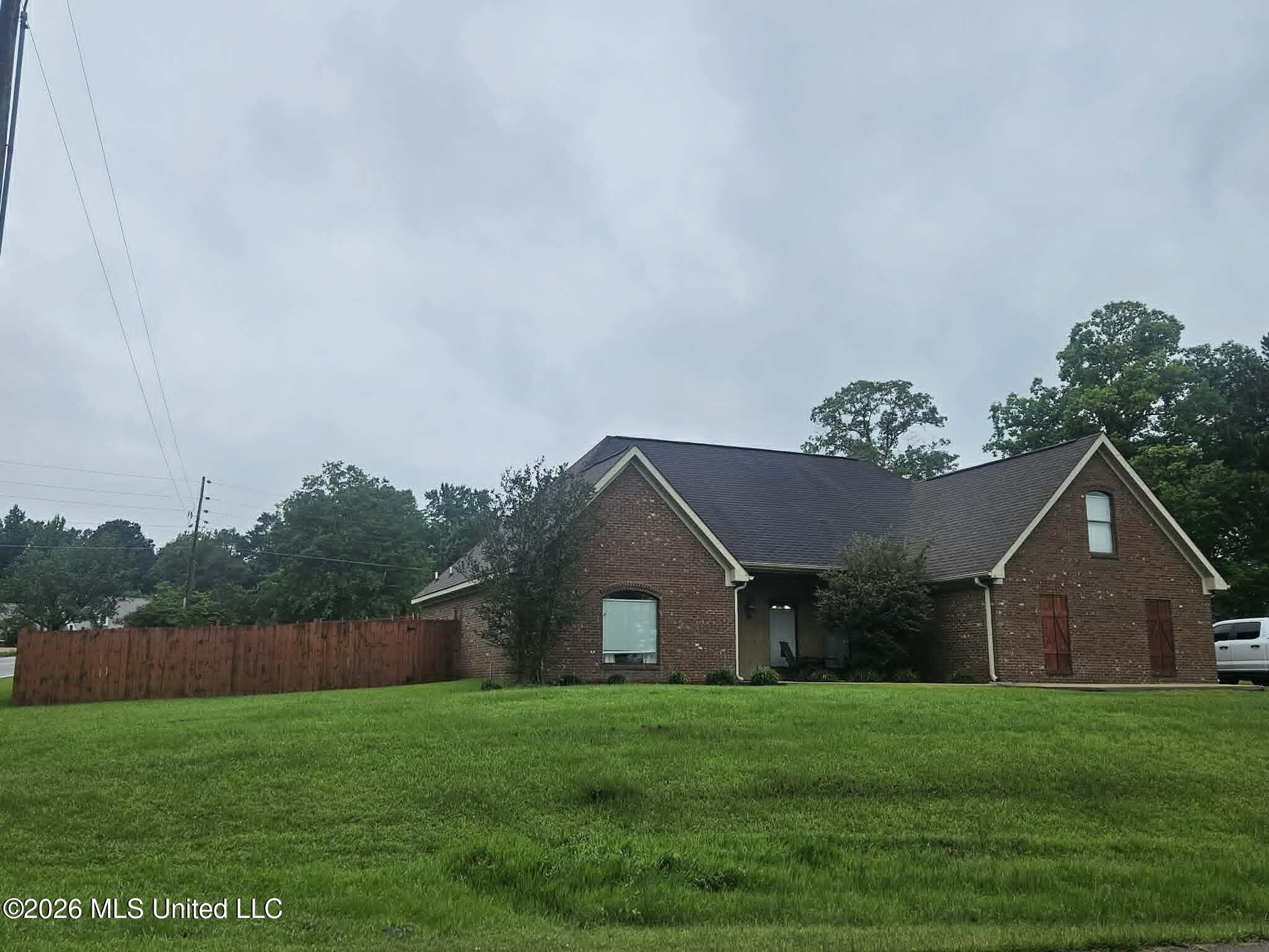 101 Grandview Property Photo 3